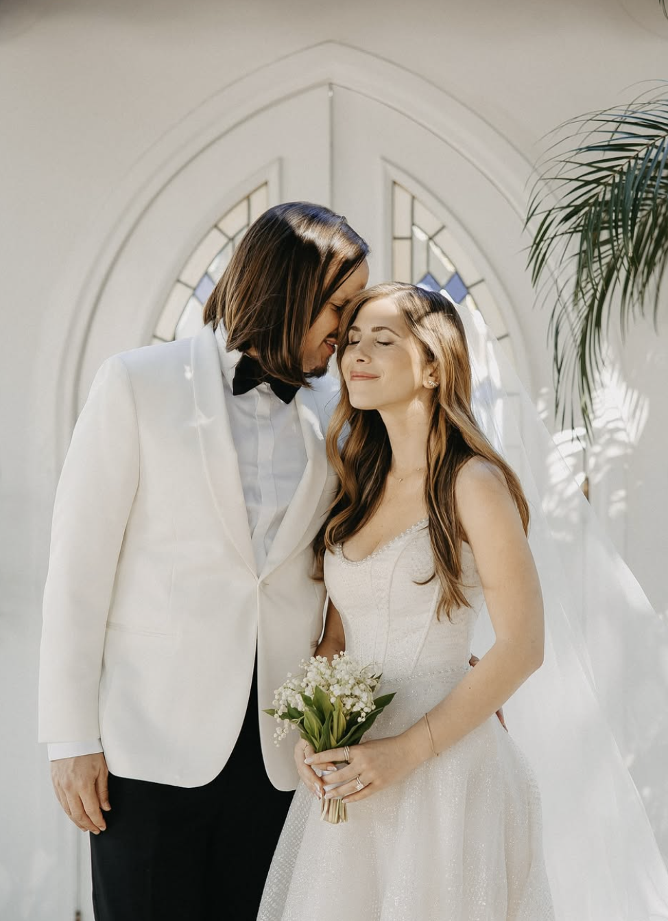 stunning malibu wedding for LA jewelry designer