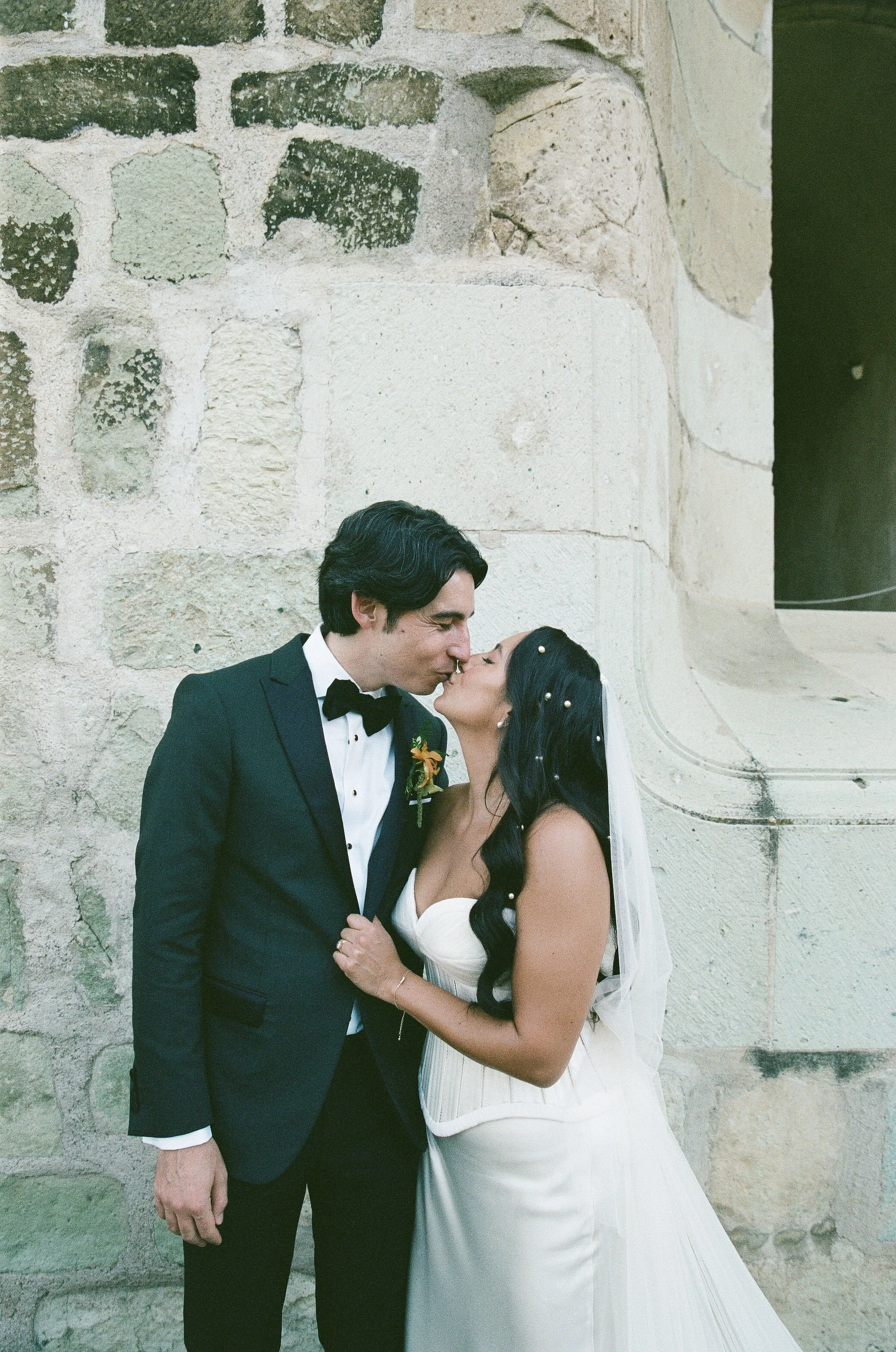 ARWeddingFilm-27.jpg