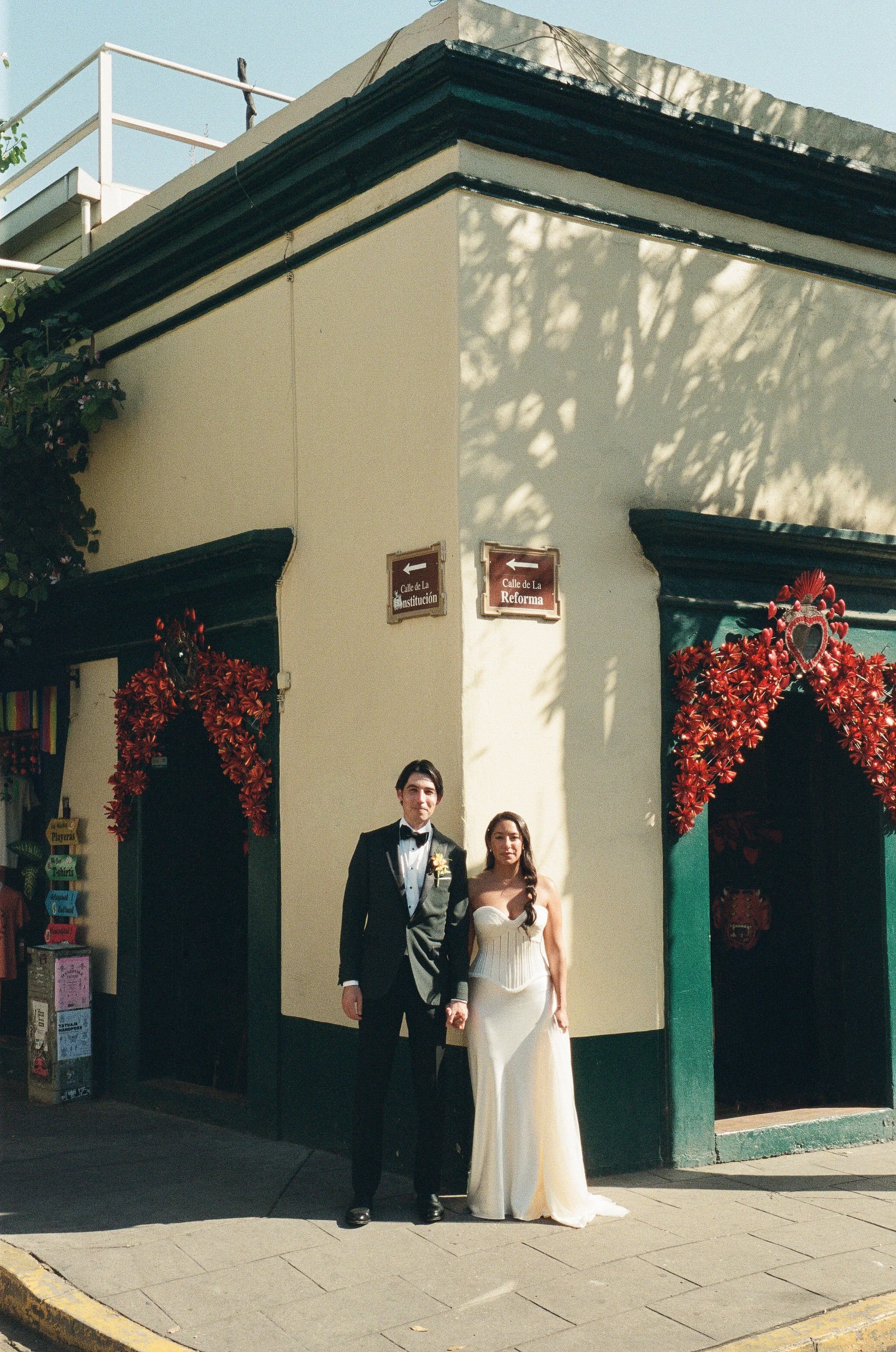 ARWeddingFilm-36.jpg