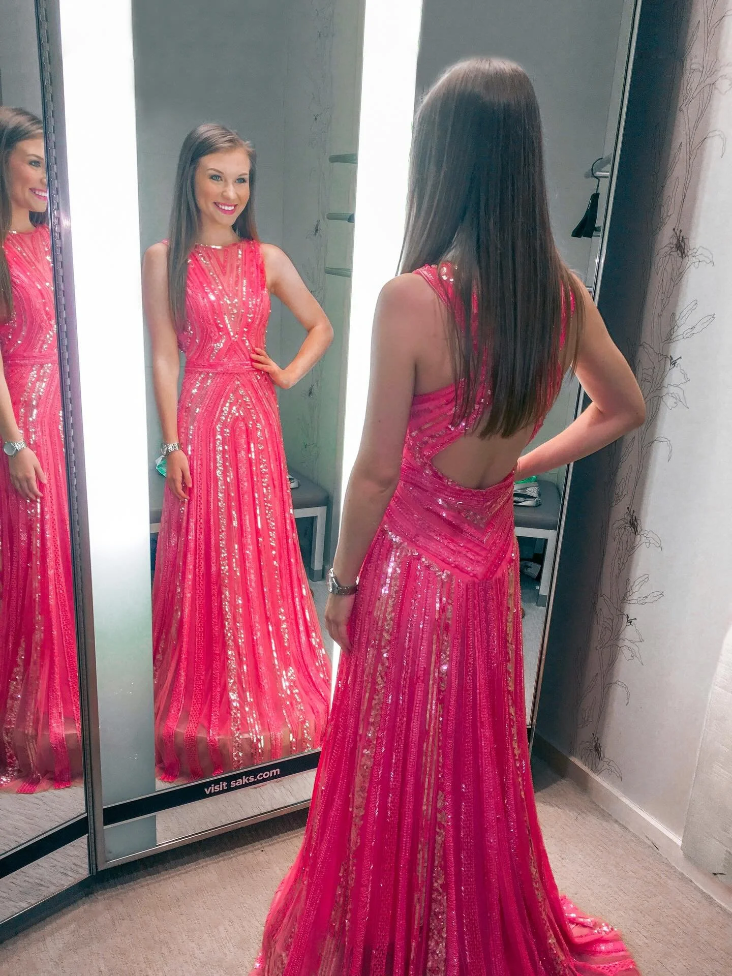 I heard we are making 2026 the new 2016🐢✌️💖
&bull;
I had to hop on this trend to share some of my camera roll of 2016😂 WHAT A TIME!!! What were you doing ten years ago?👀