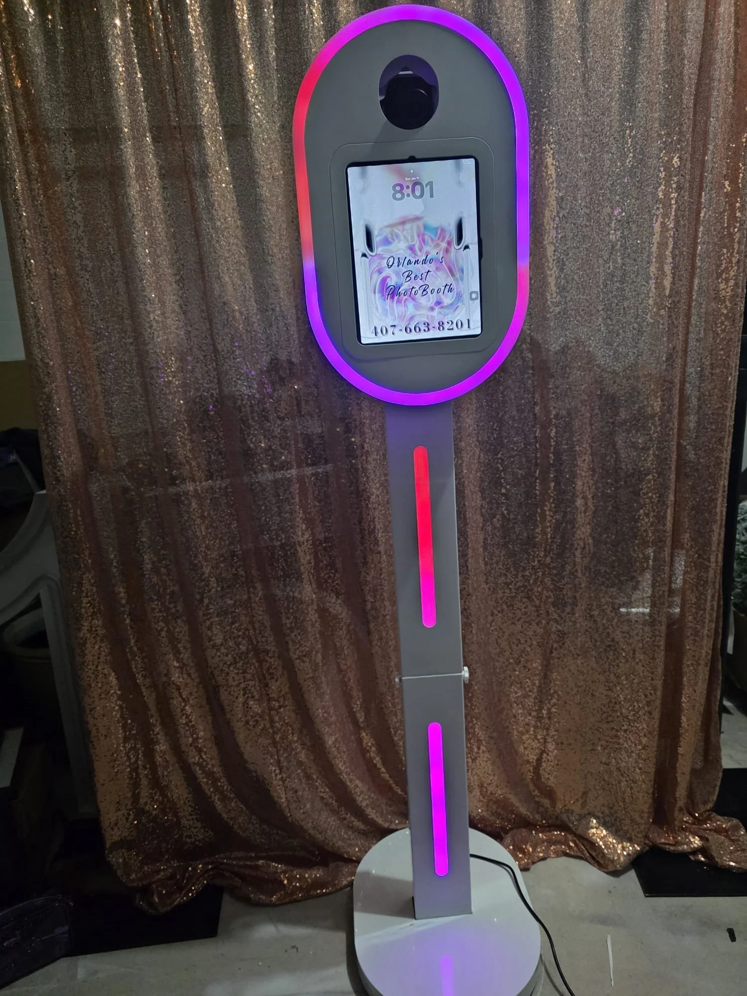 Orlando florida Luxury wedding photo booth. High Quality photo booth for weddings, birthdays, corporate events, and many other type of events. Click the link and get a Free quote on a photo booth service! 