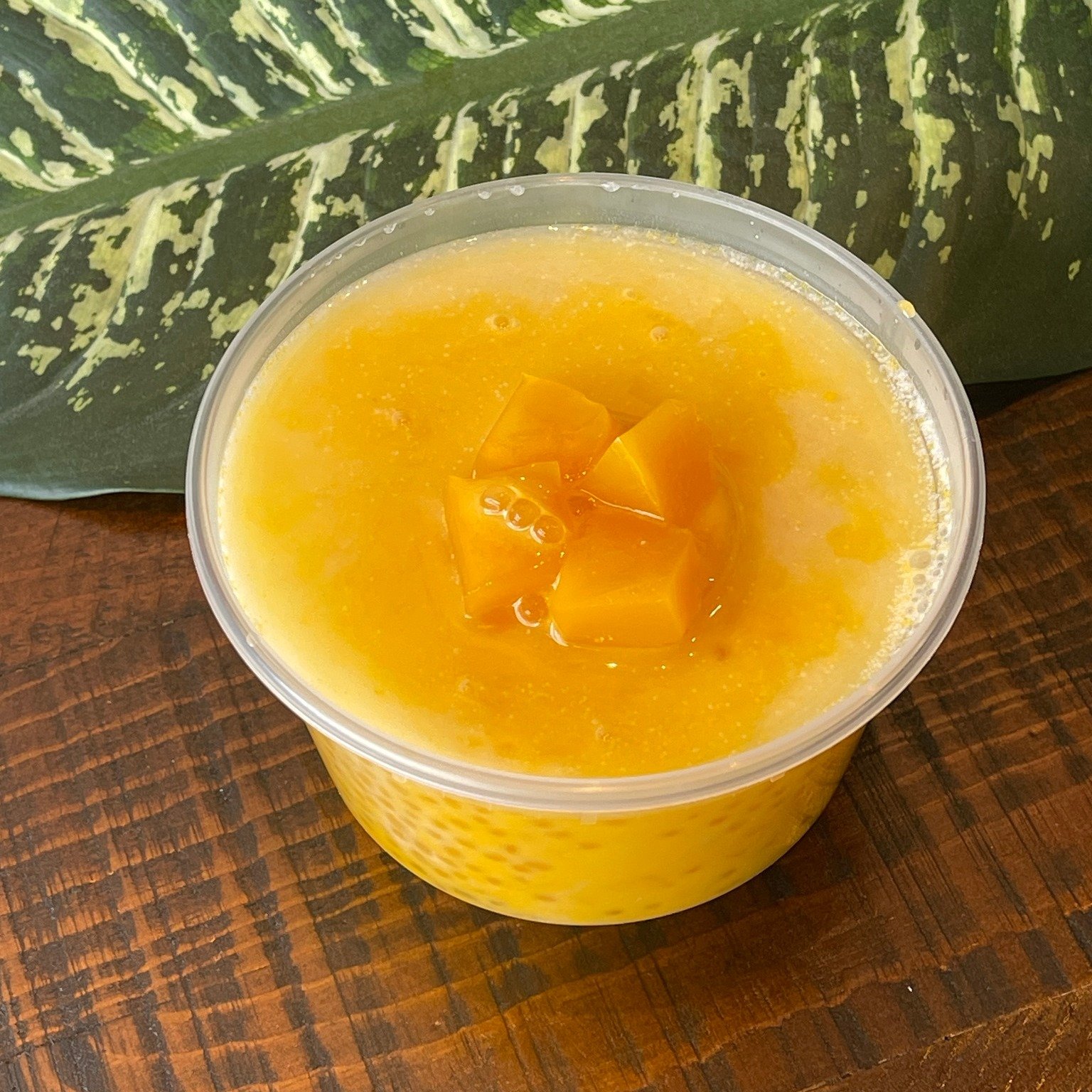 Mother's Day is coming up this weekend, and we've got just the goods you need to celebrate! Bring home some authentic Chinese dessert like the mango sago,  mochi cake or classic favorites like the cheescake and a good cup of boba😍

⏰ 𝗢𝗣𝗘𝗡 𝗗𝗔𝗜