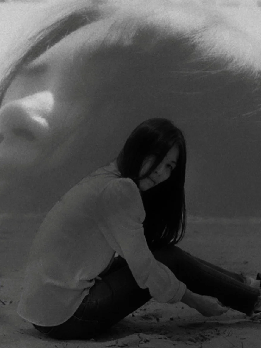 just blending 

#selfportrait #photographyisart #moodygrams #art #life