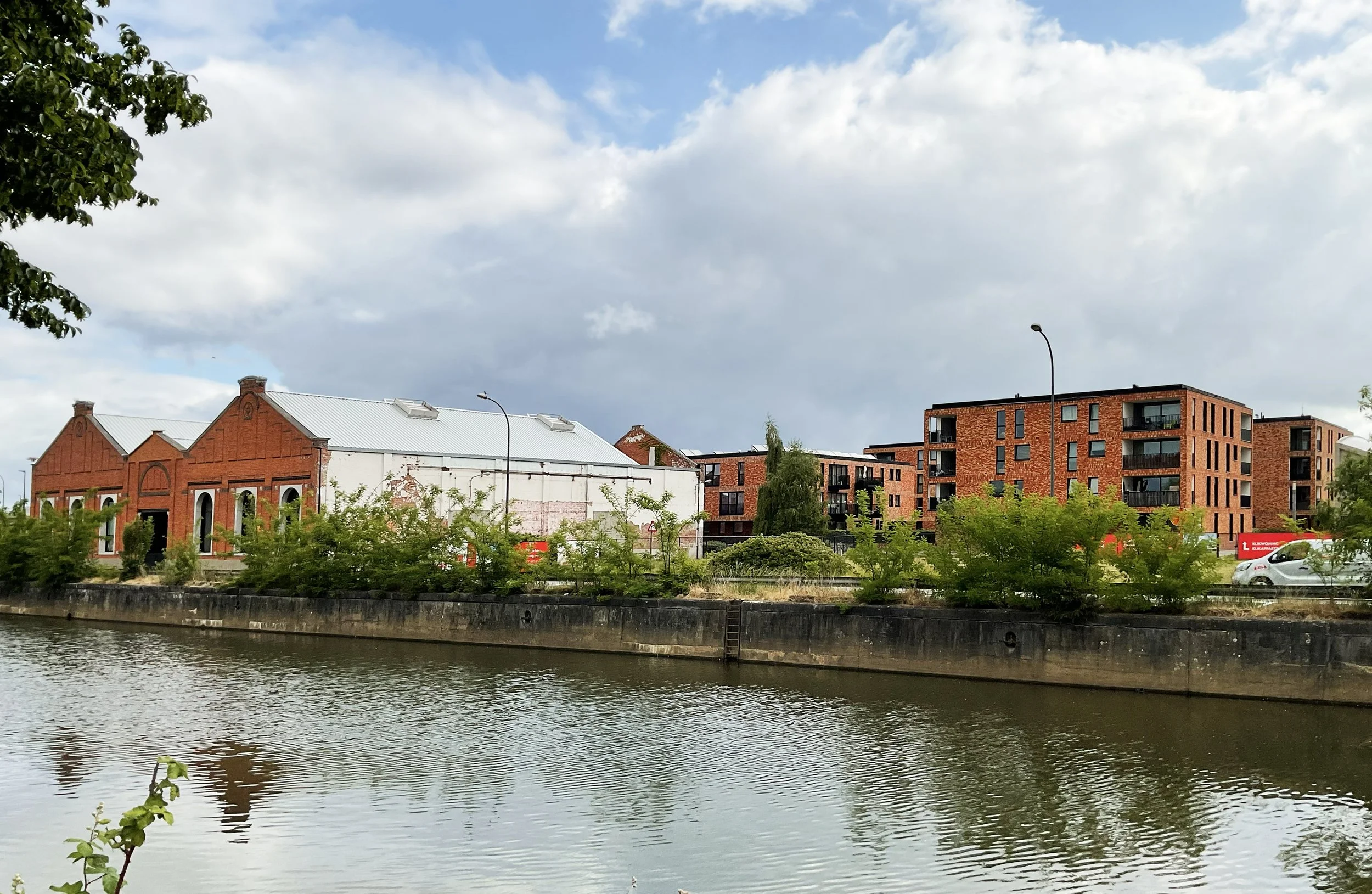 transformation of the former Tupperware sheds into a showroom building