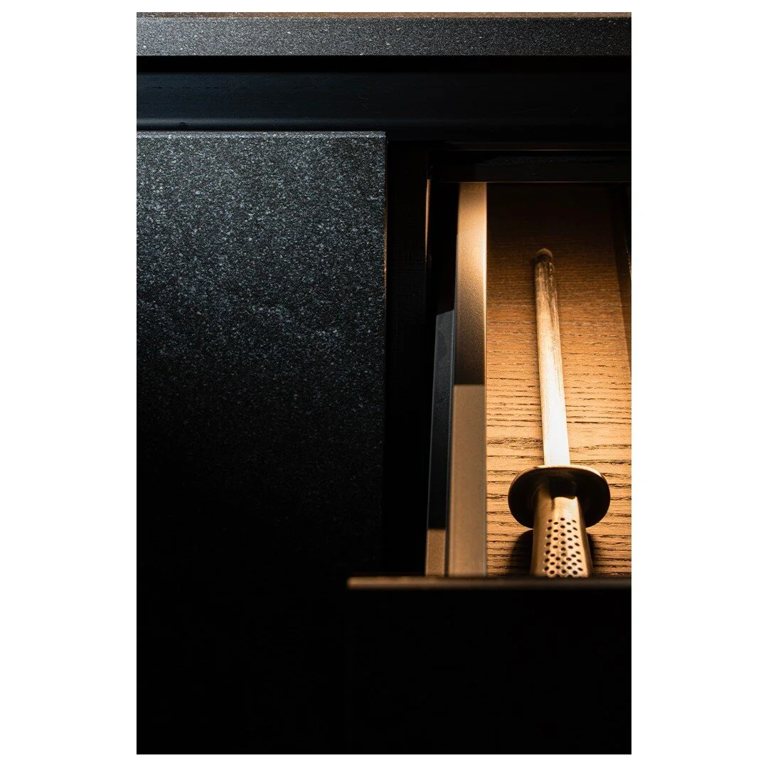 Details - @euromobil_spa_official 
.
@lopesiano 
.
#mareastudio#photography#stilllife#sony#sonya7iv#sonyalpha#kitchen#euromobil#gruppoeuromobil#furniture#interiors