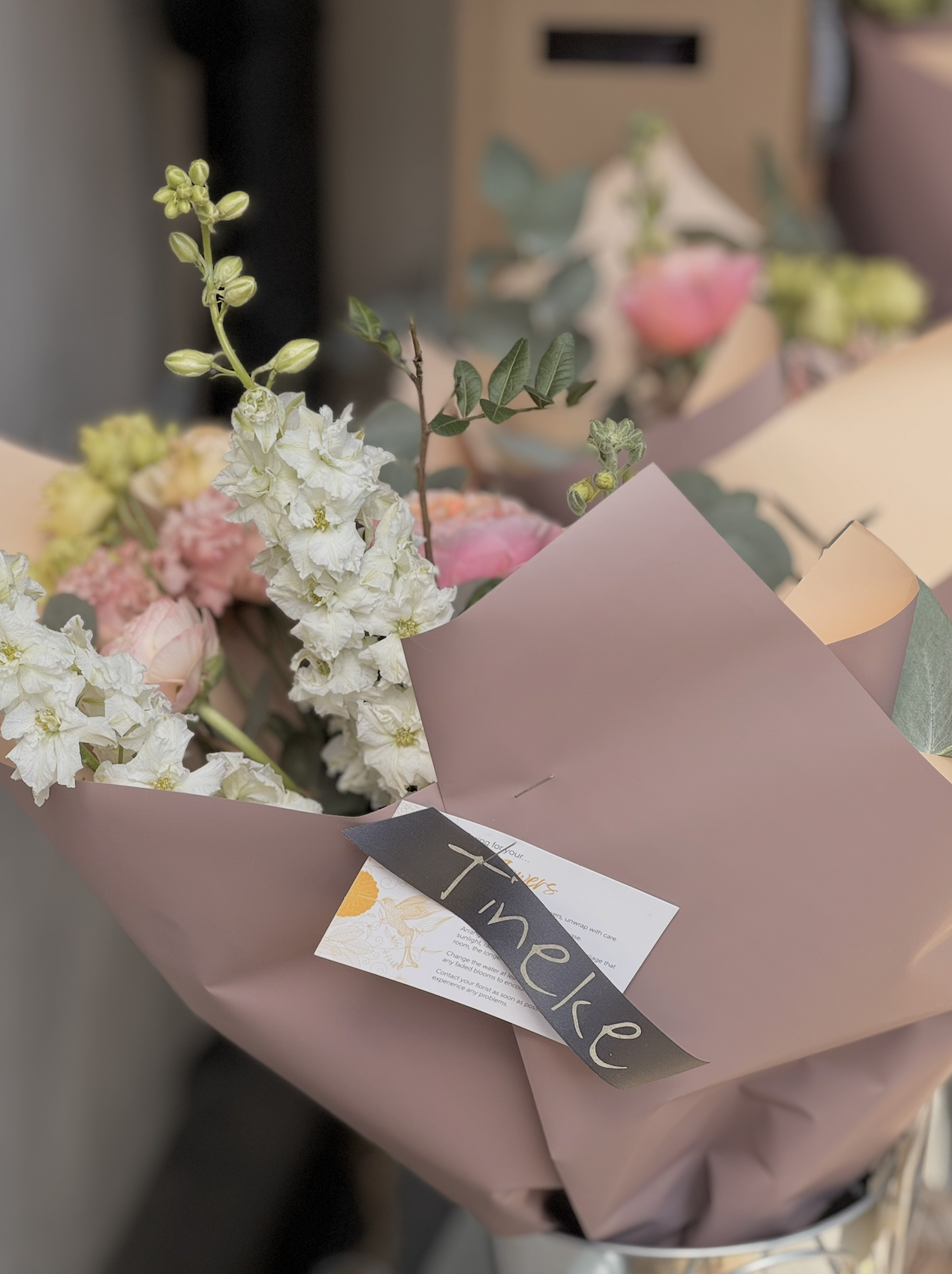 Flower delivery Sutton in Ashfield