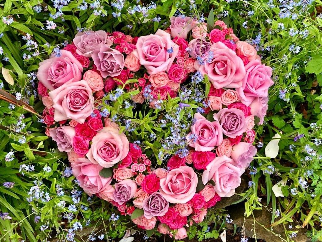 Funeral flowers Sutton in Ashfield