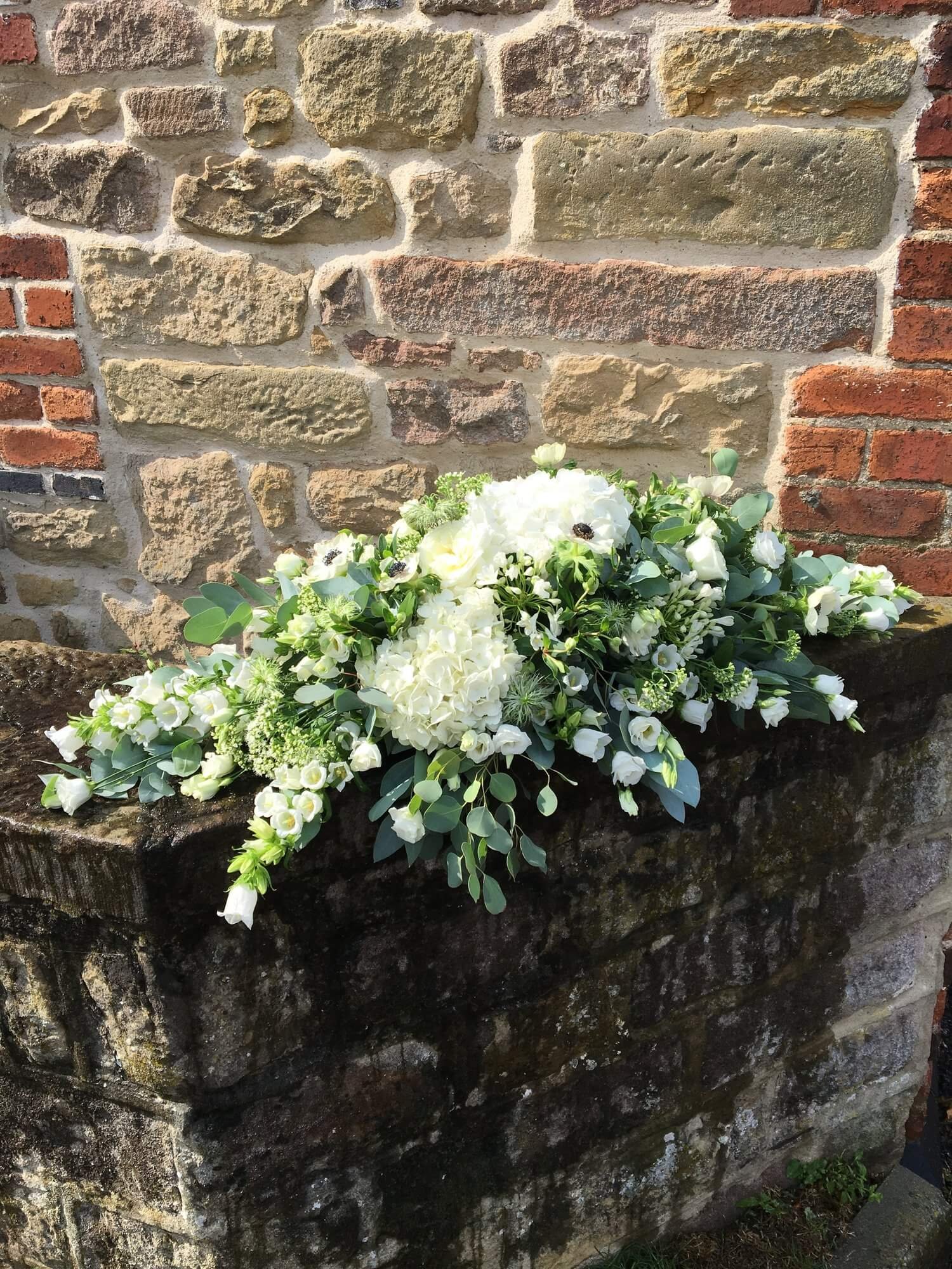 Funeral flowers mansfield