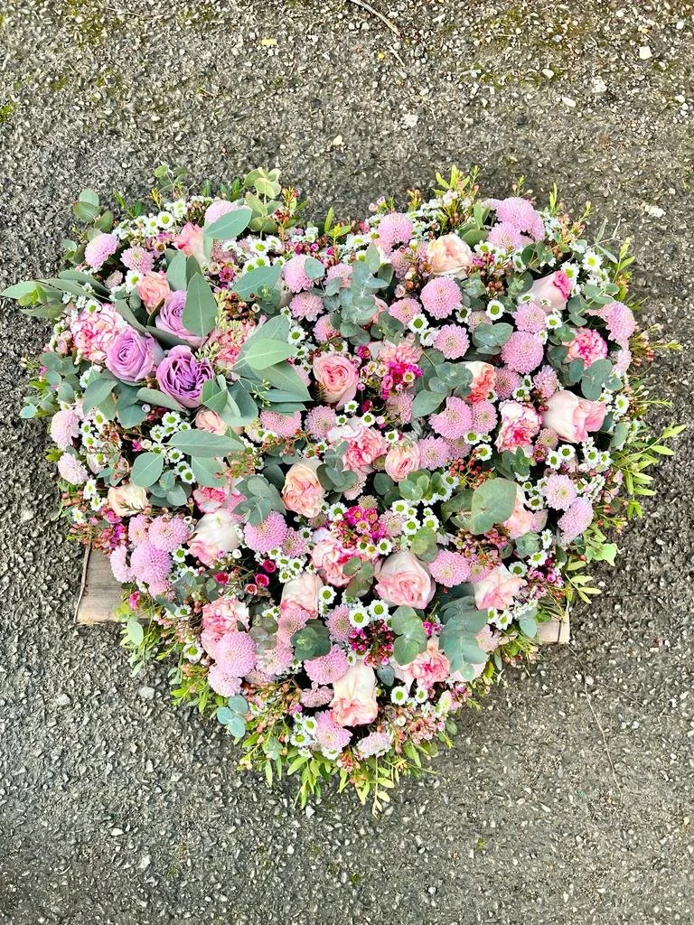 Funeral flowers mansfield