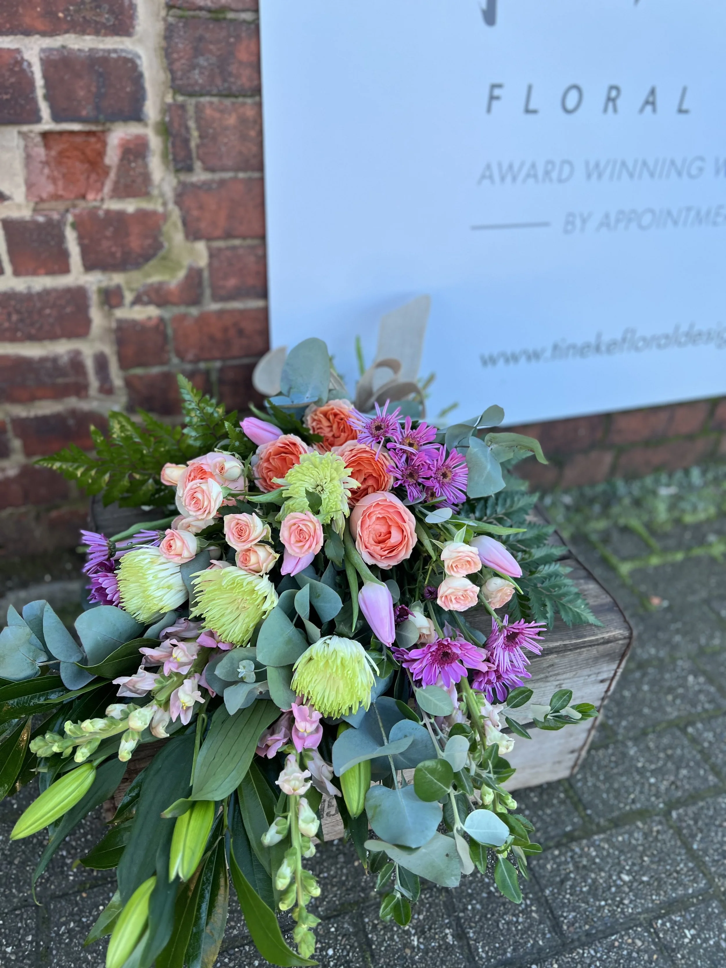 Funeral bouquets Sutton in Ashfield