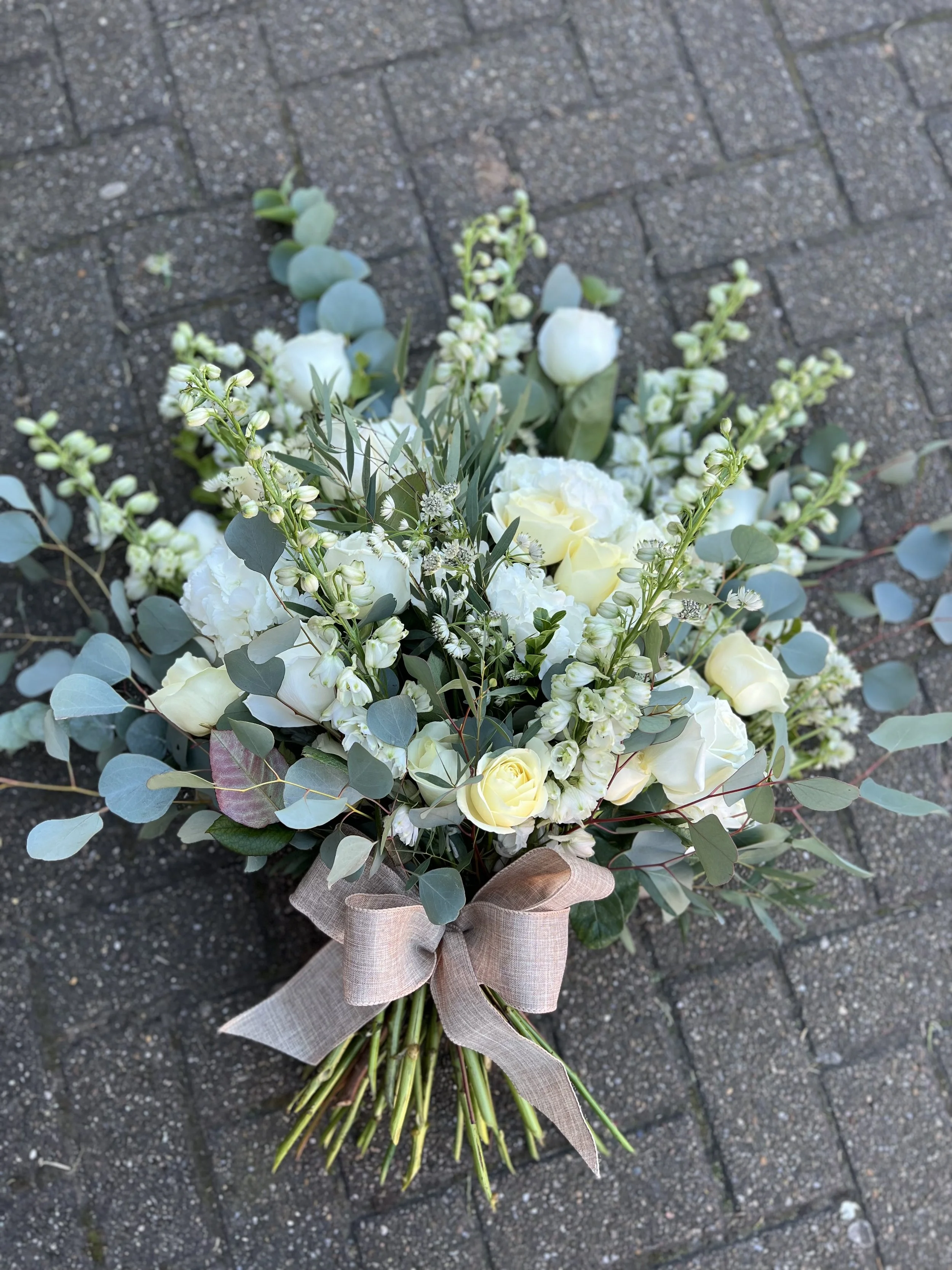 Funeral bouquets Sutton in Ashfield