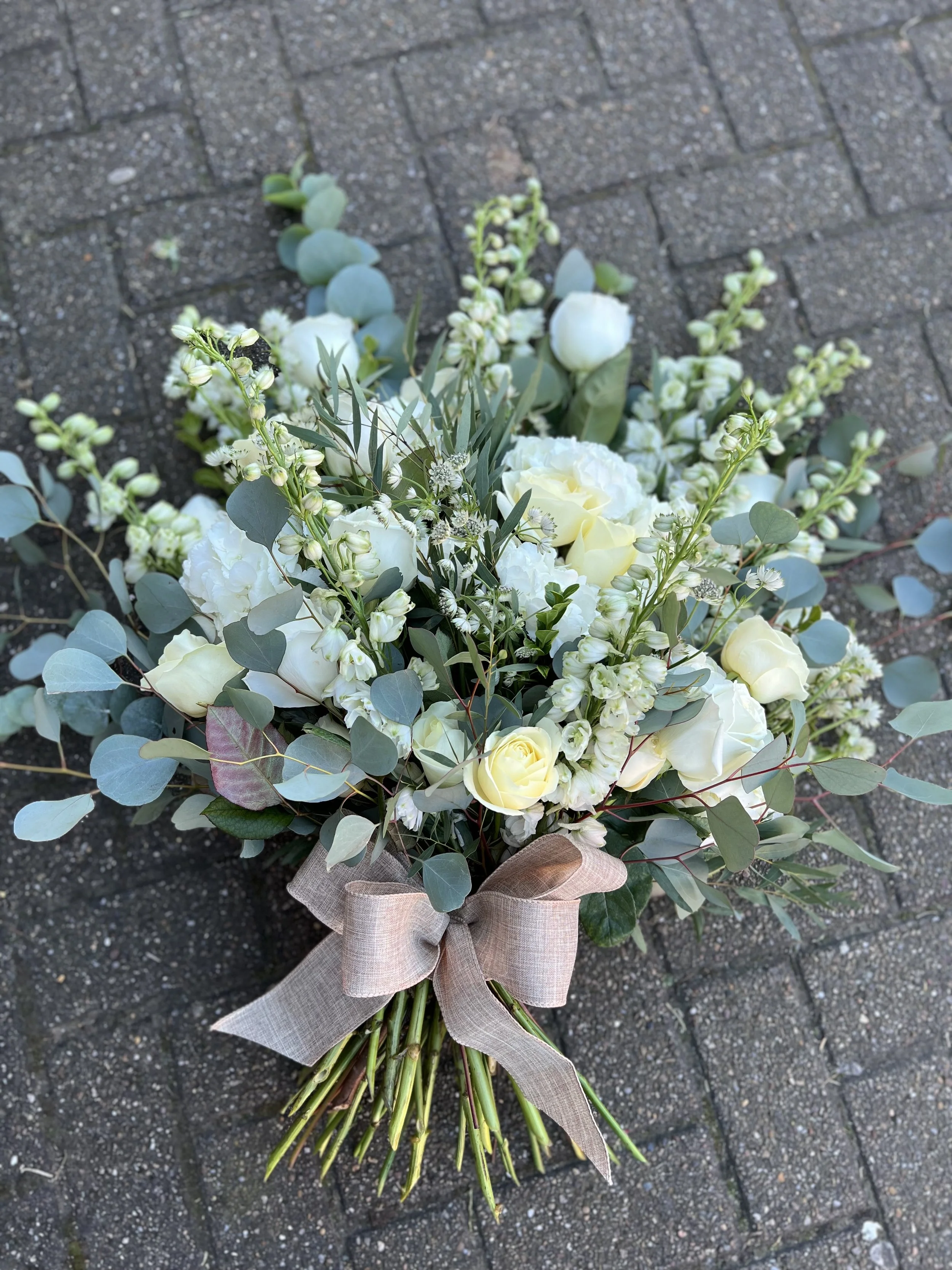 Funeral bouquets Mansfield