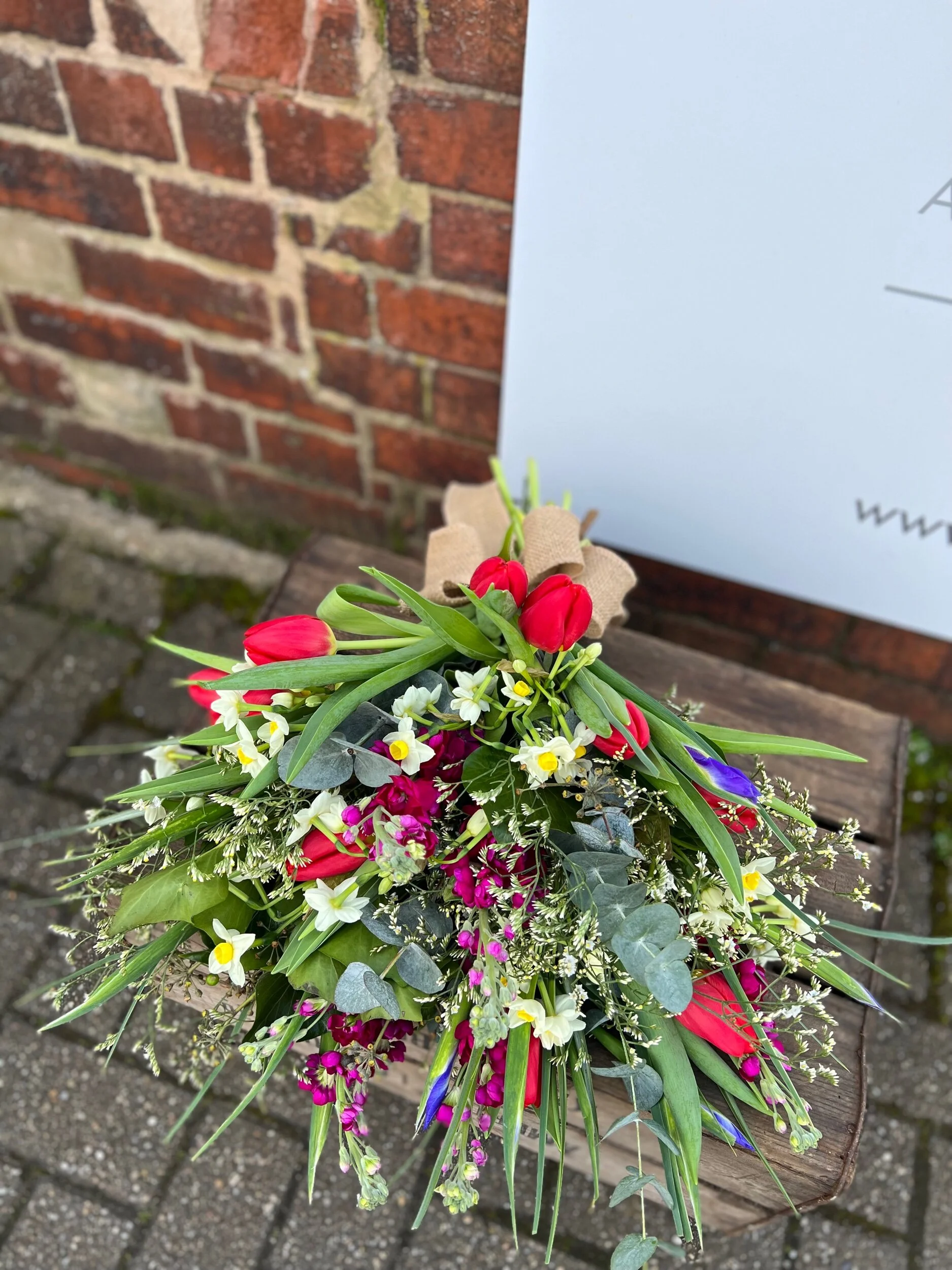 Funeral bouquets Mansfield