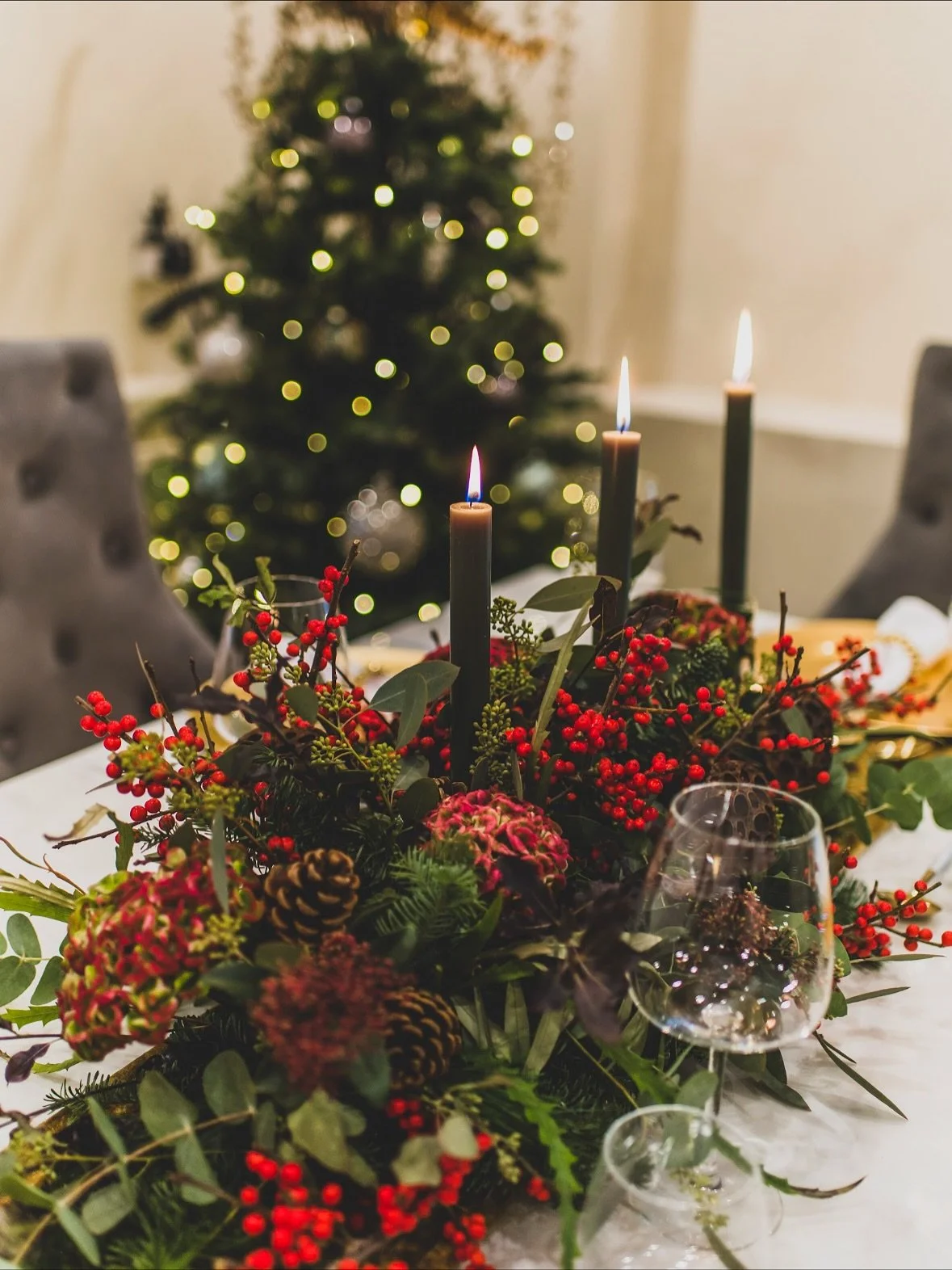 Join us on Monday 16th December at 6pm for an interactive and relaxing Christmas Floral Workshop, creating your very own wow factor candle centrepiece.

The perfect way to unwind before the big day! 🌸💫

You&rsquo;ll create your own beautiful festiv