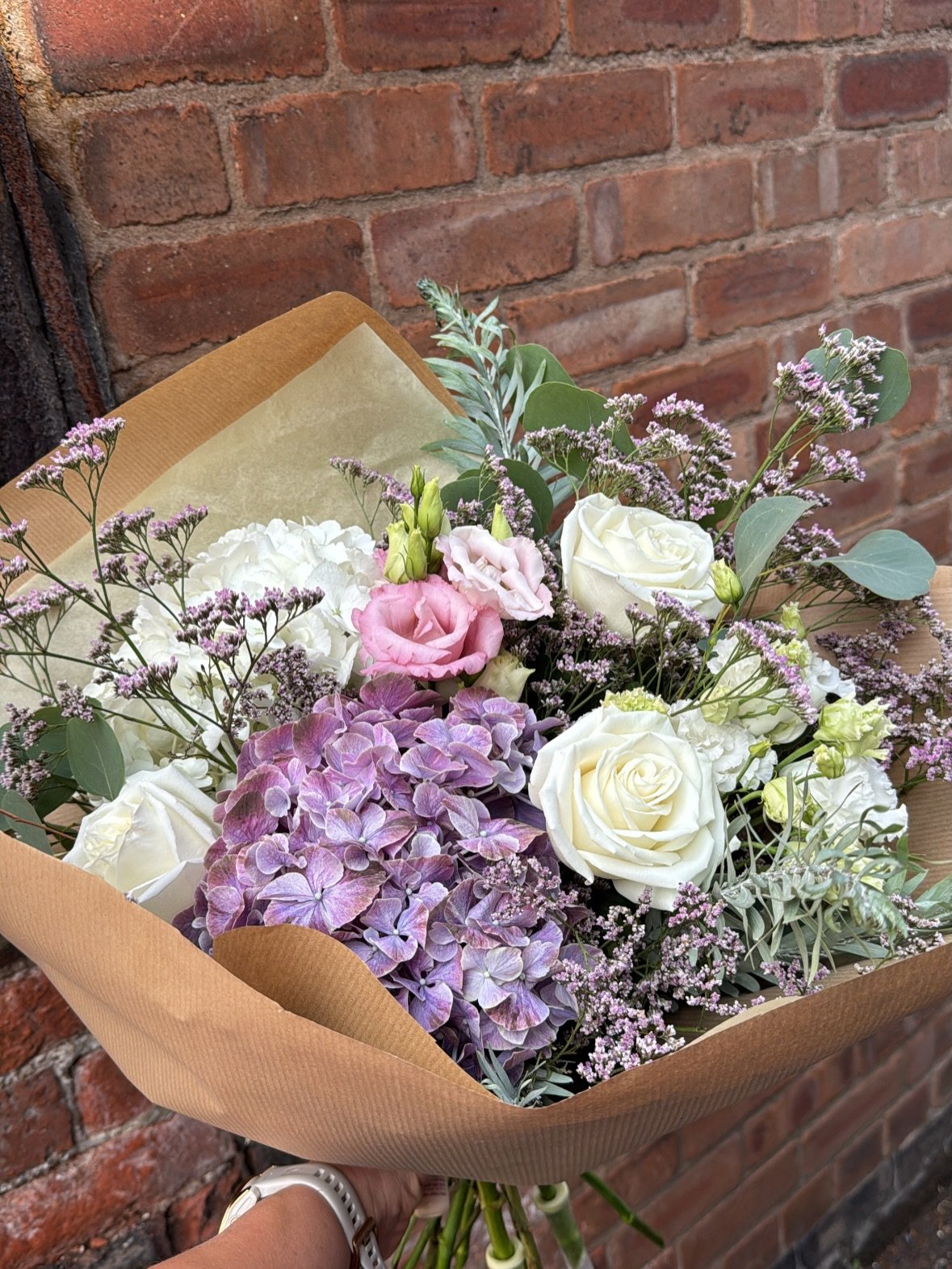 Tineke brides and grooms! Here is your sign to make this valentines extra special, dm me for a gorgeous Tineke bouquet for your loved one!
Available for local delivery or collection from @hygieiaandco 11th-14th February 8am-230pm
Bouquets available o