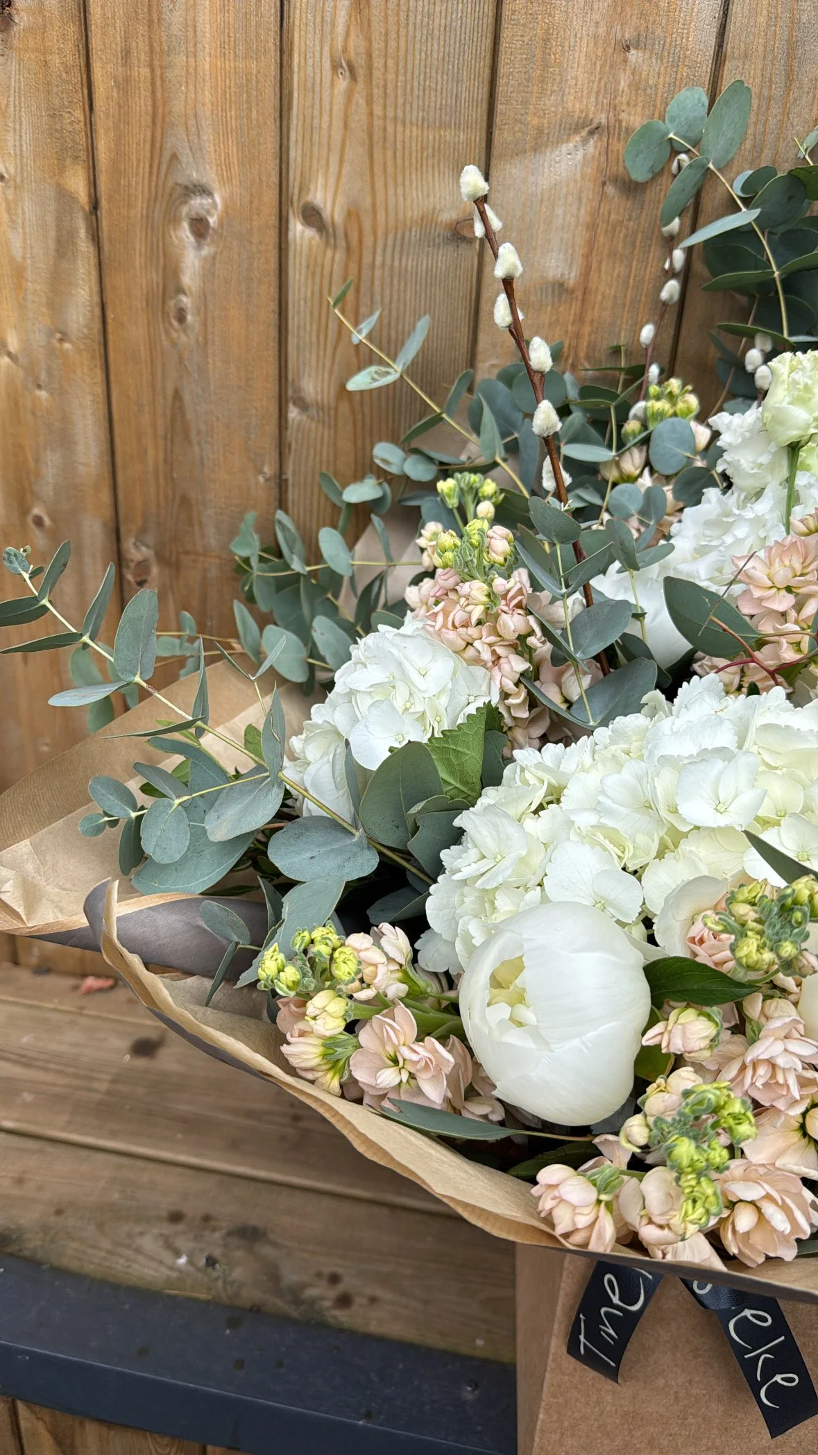 Flower delivery mansfield