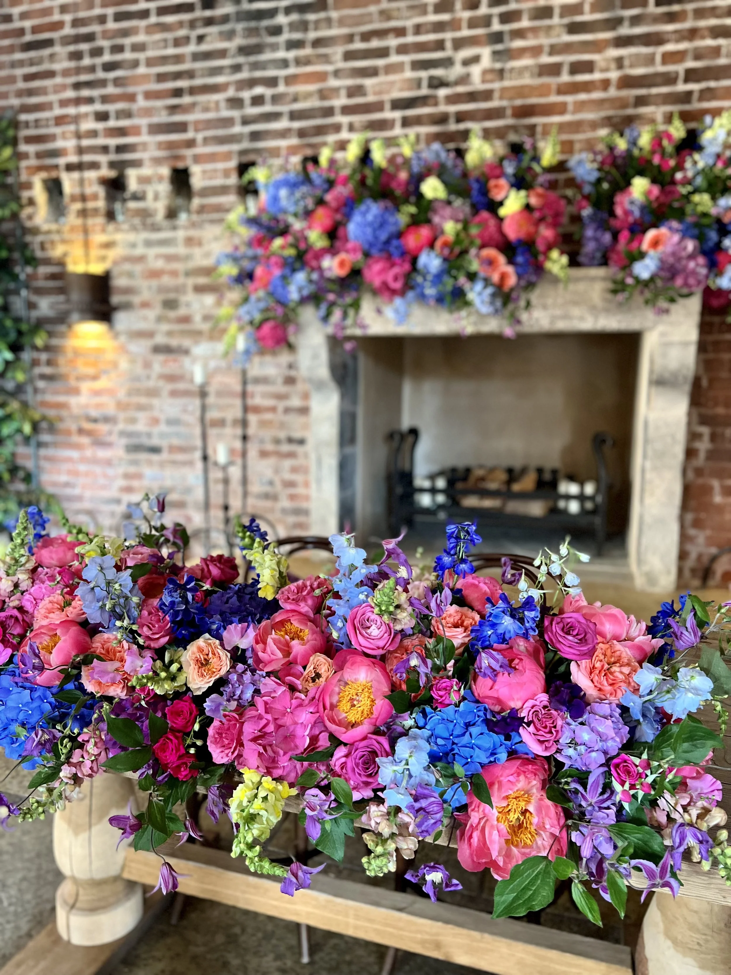 How to choose wedding floral displays