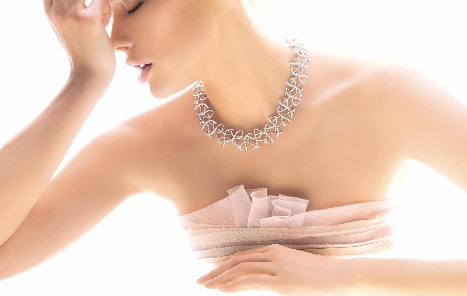 SWAROVSKI 4_4.jpg