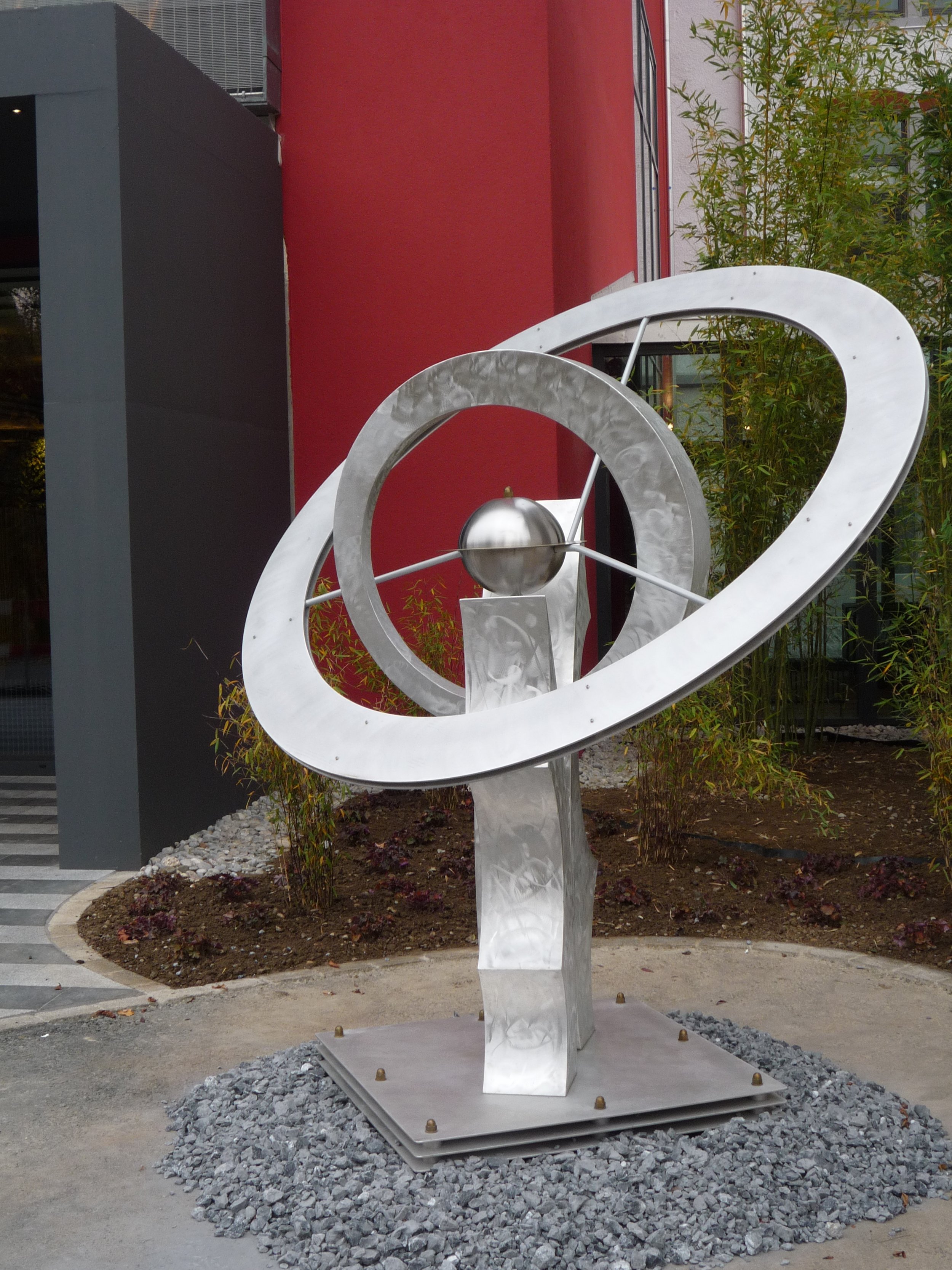 Saturn  200/200/220cm