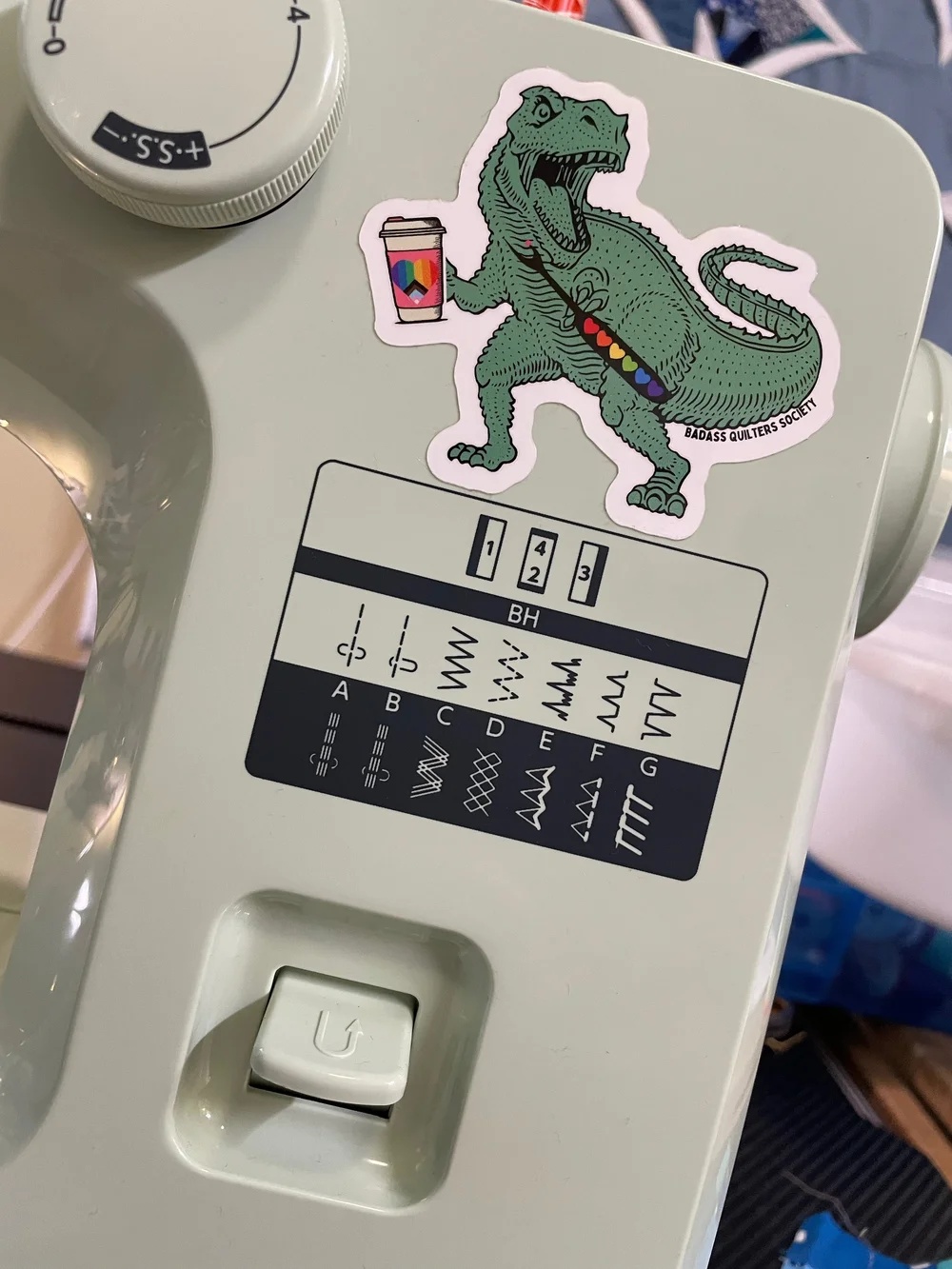 detail - stitch selector