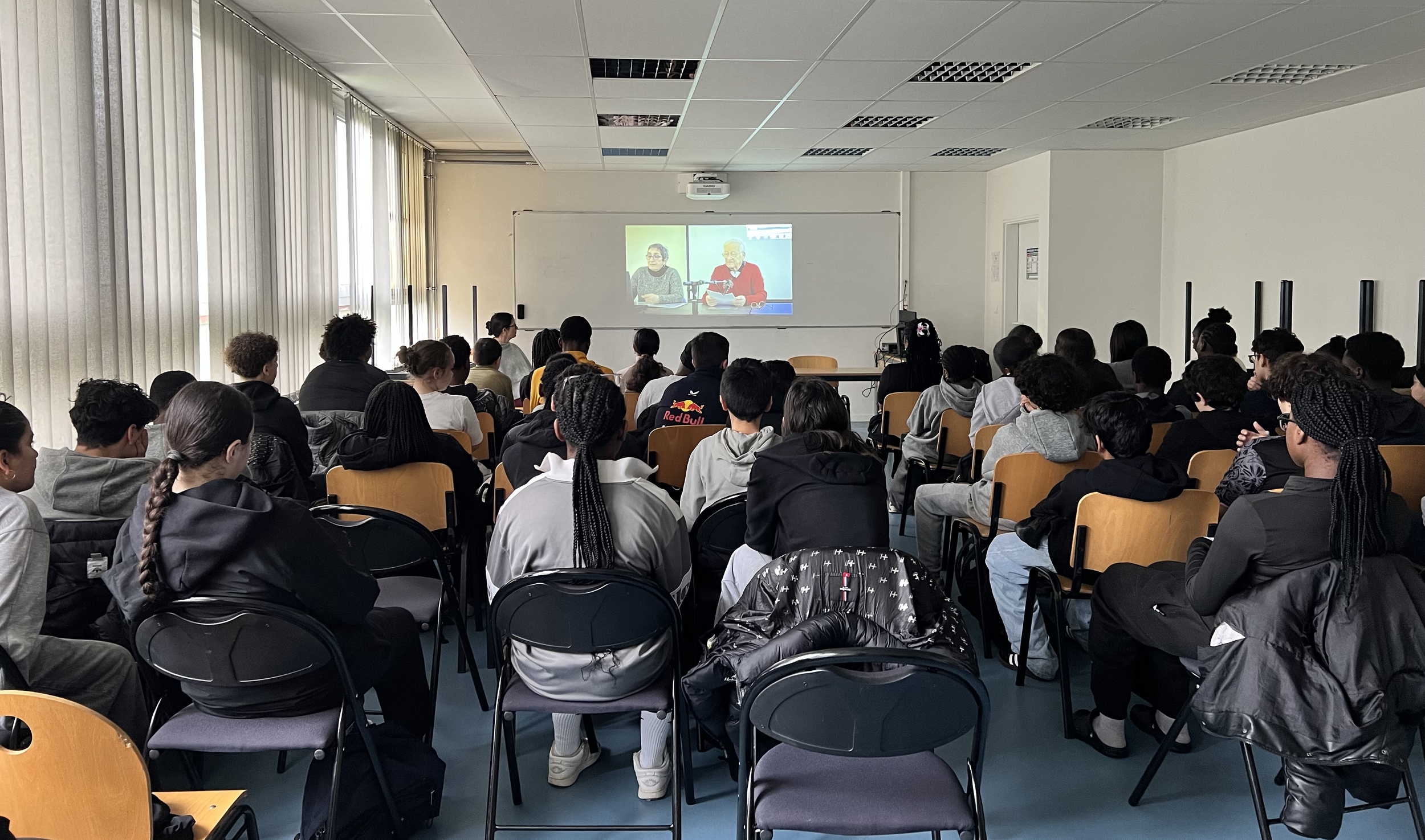 Projection 2026 à L’Haÿ-les-Roses, Collège Eugène Chevreul