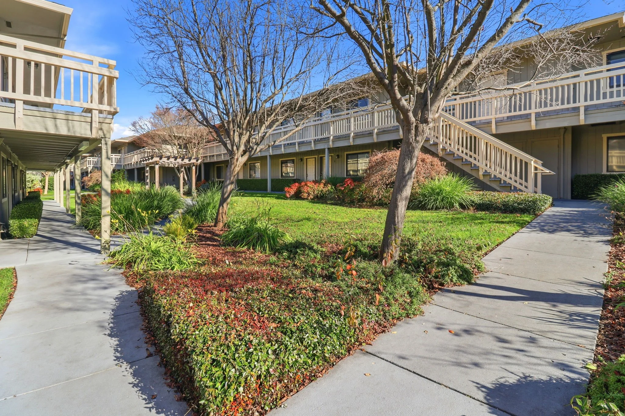3-web-or-mls-720-petaluma-blvd-s-apt-28.jpg