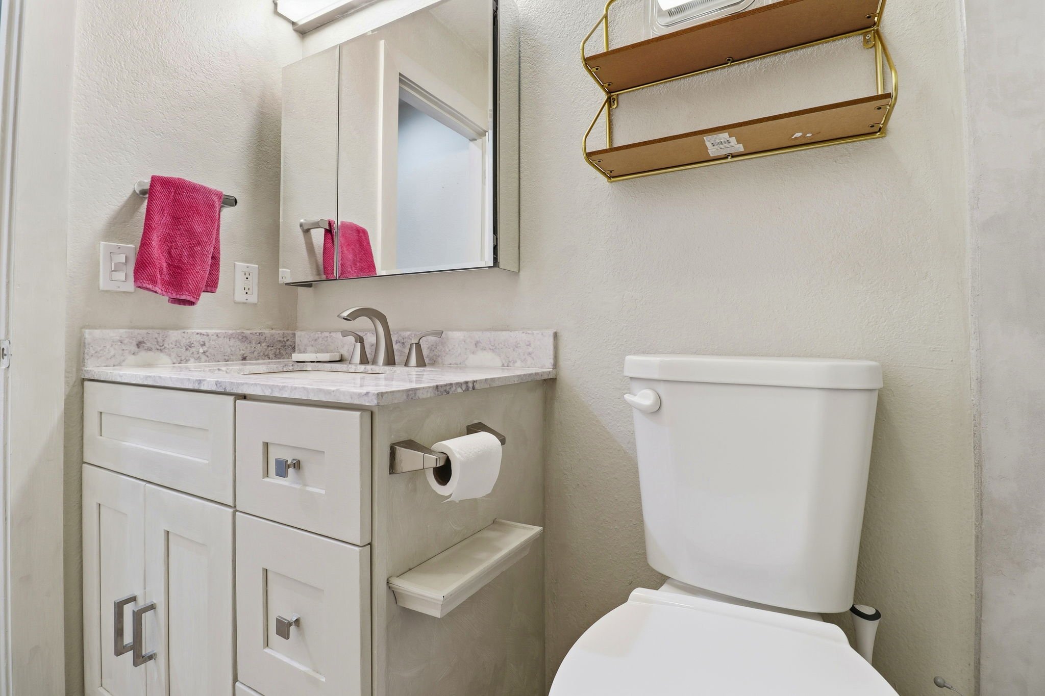 27-web-or-mls-720-petaluma-blvd-s-apt-28.jpg