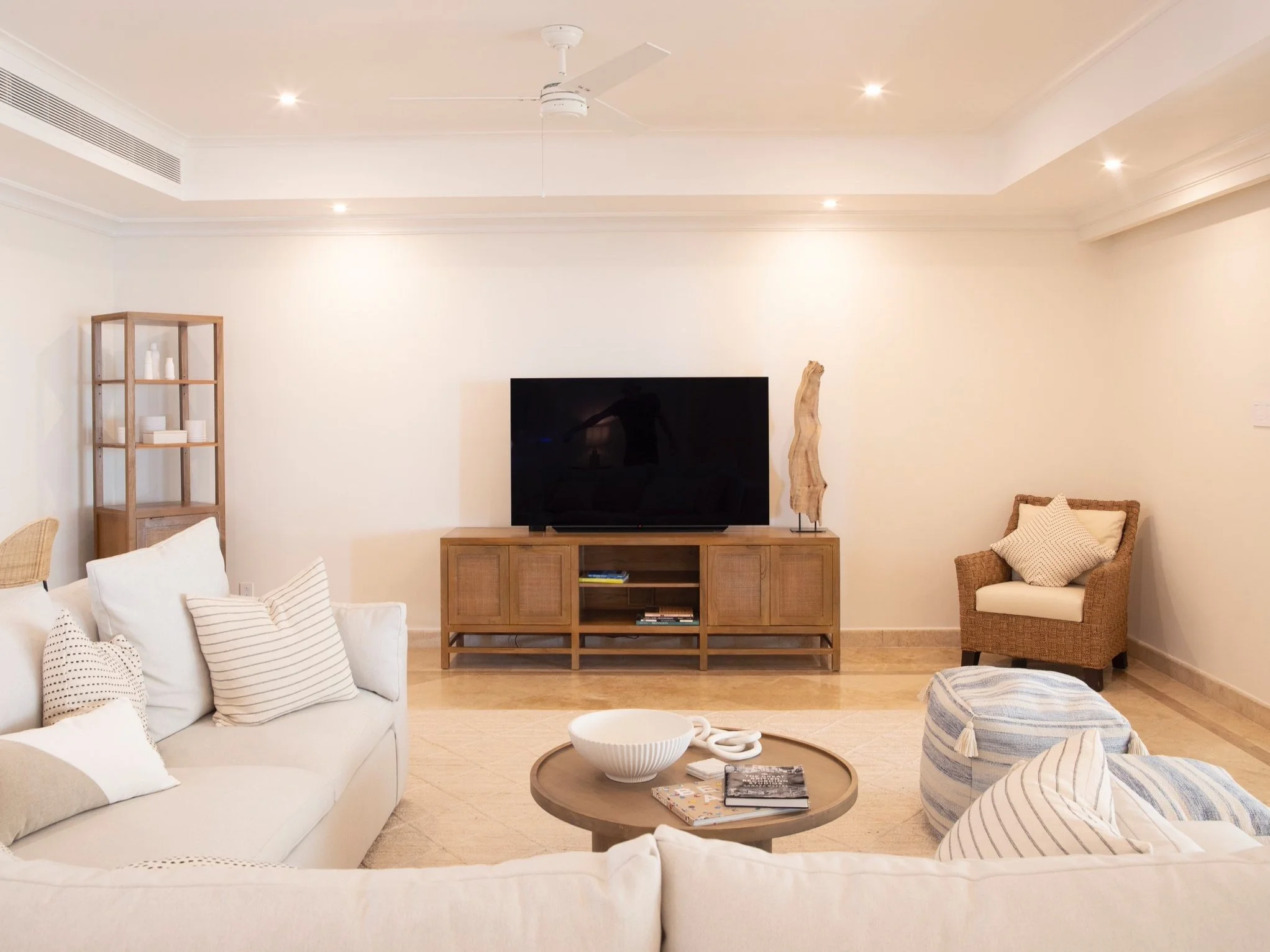 Real Estate & Architecture