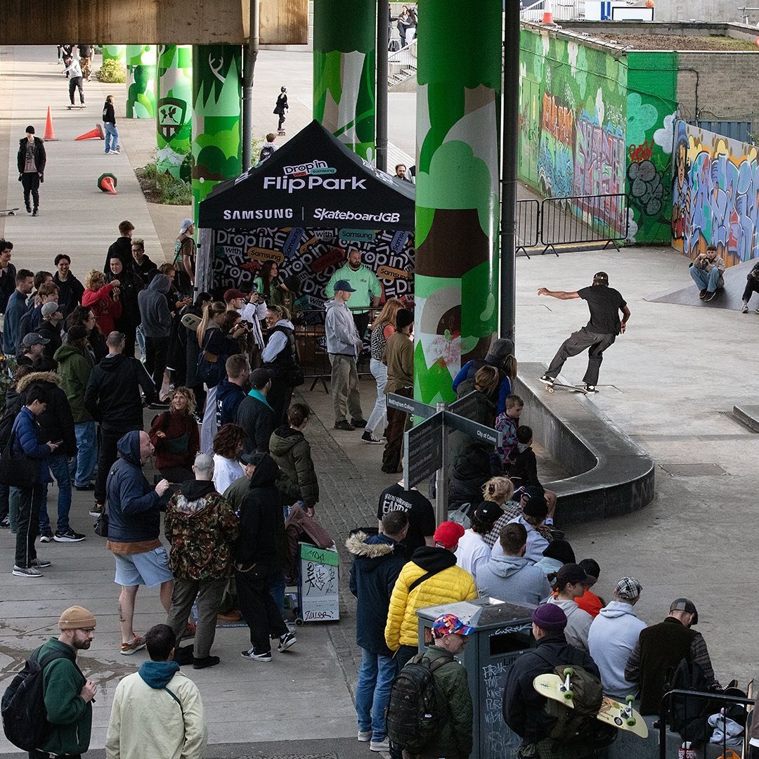 Karim&rsquo;s boardslide pop out at @tramlinespot, during our recent &lsquo;Flip Park Notts&rsquo; event with Samsung &amp; loads of local partners. ⁣
⁣
Thanks @leftlionmagazine for having a quick chat with us about Nottingham skateboarding, zines, c