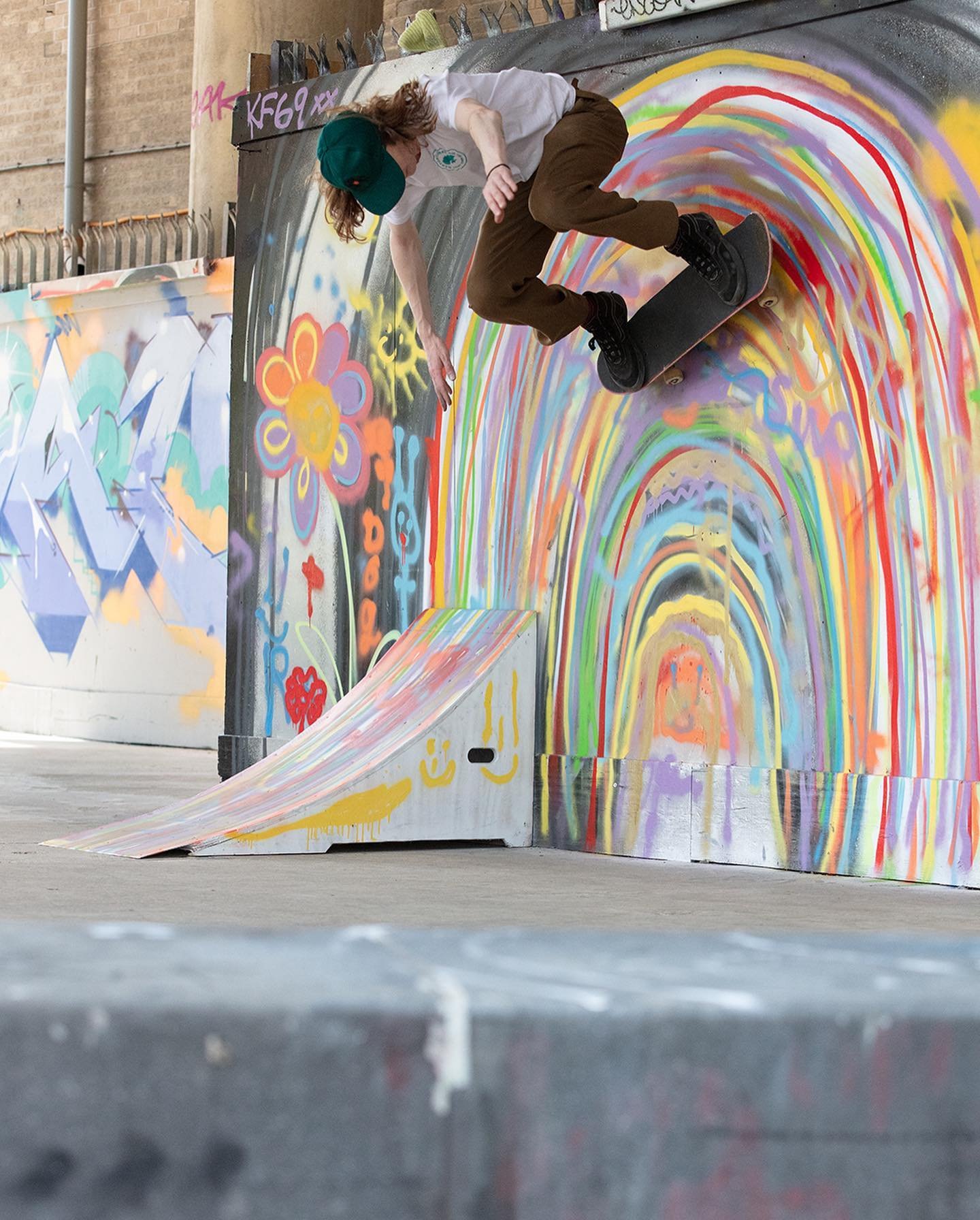 Nick rides the rainbow after his Creative Club workshop last week, in which young skaters learned how to use spray paint at @tramlinespot!⁣
⁣
Our weekly skate coaching (10:30 - 12:00 every Saturday) and our Creative Club workshops (12:00 - 13:00 for 