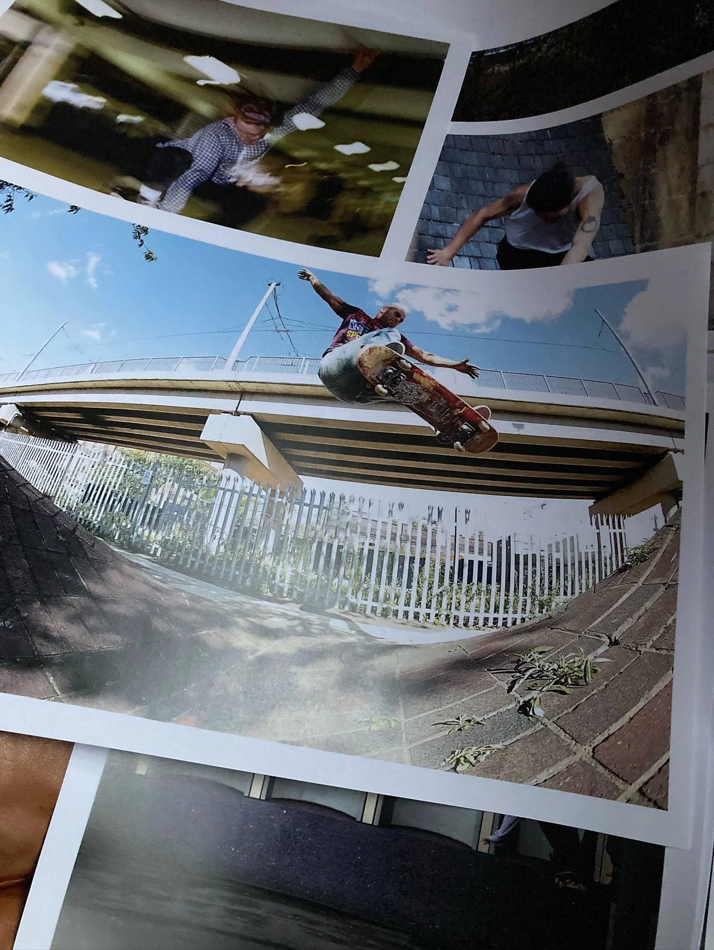 Skate heritage walk with the legends @beeps1973 &amp; @sidewalkhorse, Sunday 11:00 - 13:00!⁣
⁣
Meet outside People&rsquo;s Hall in Hockley and take a walk around the city centre, as we collectively see what we can remember about Notts spots past and 
