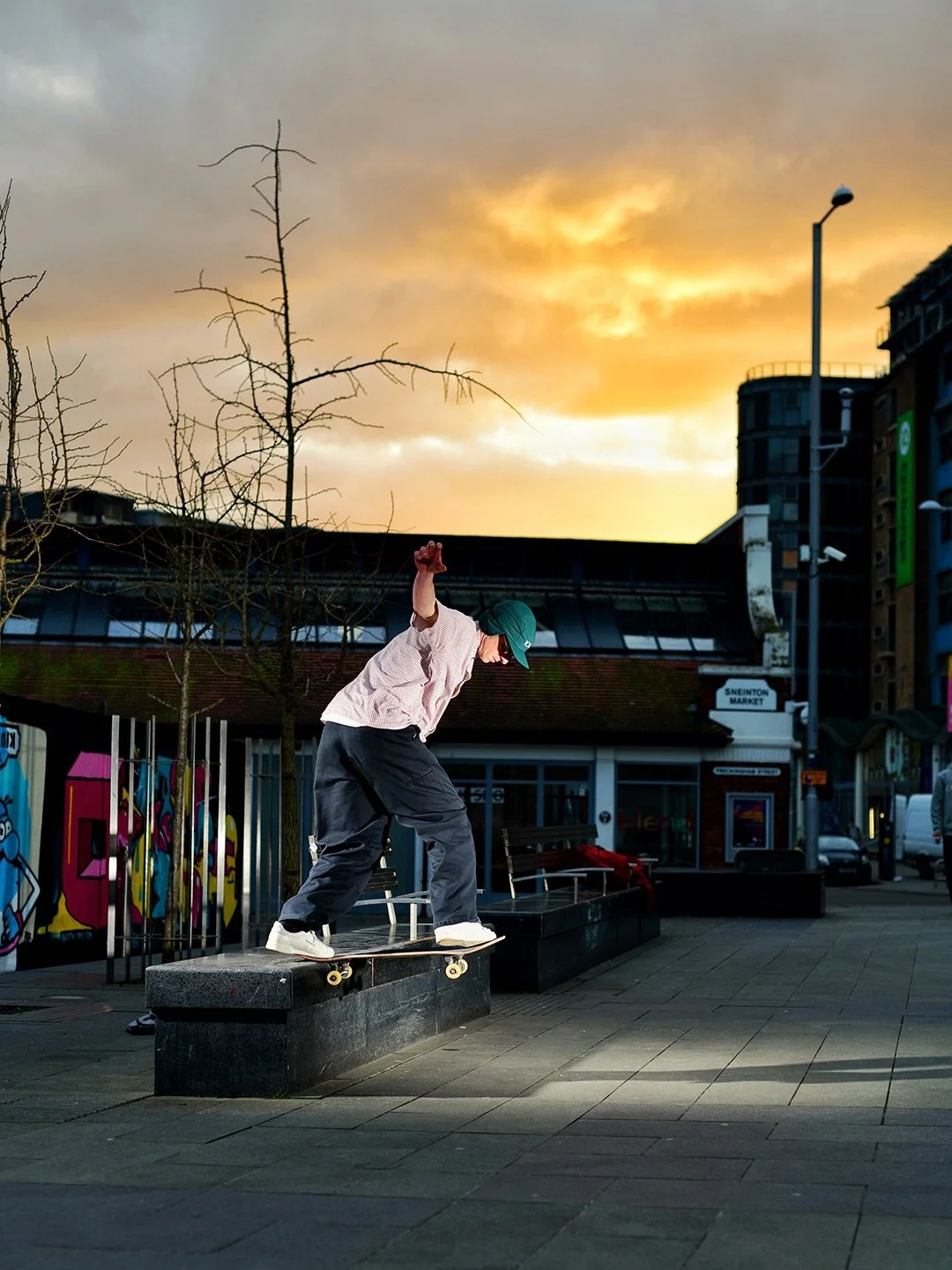 Throwback to January 2020 for this classic @ellisblake93 nollie back tail at Sneinton Market, photographed by @jarradtphotography. 🔥⁣
⁣
#nottinghamskateboarding #ukskateboarding #skatenottingham #skateandcreate #sneintonmarket