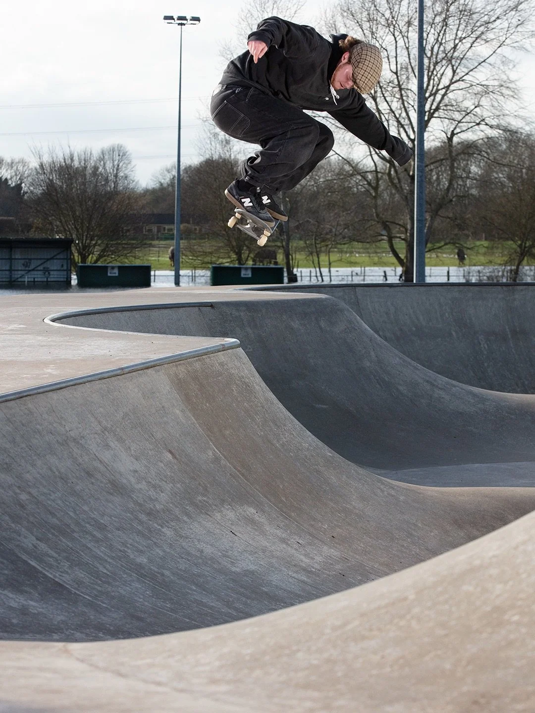 @alec.fenton hitting some curves at his local, Radcliffe-on-Trent, the big transition park in Notts built by @canvas_sps. ⁣
⁣
Alec is a freelance skateboard coach, who offers full &amp; half day private or group coaching sessions via @purplearms.skat