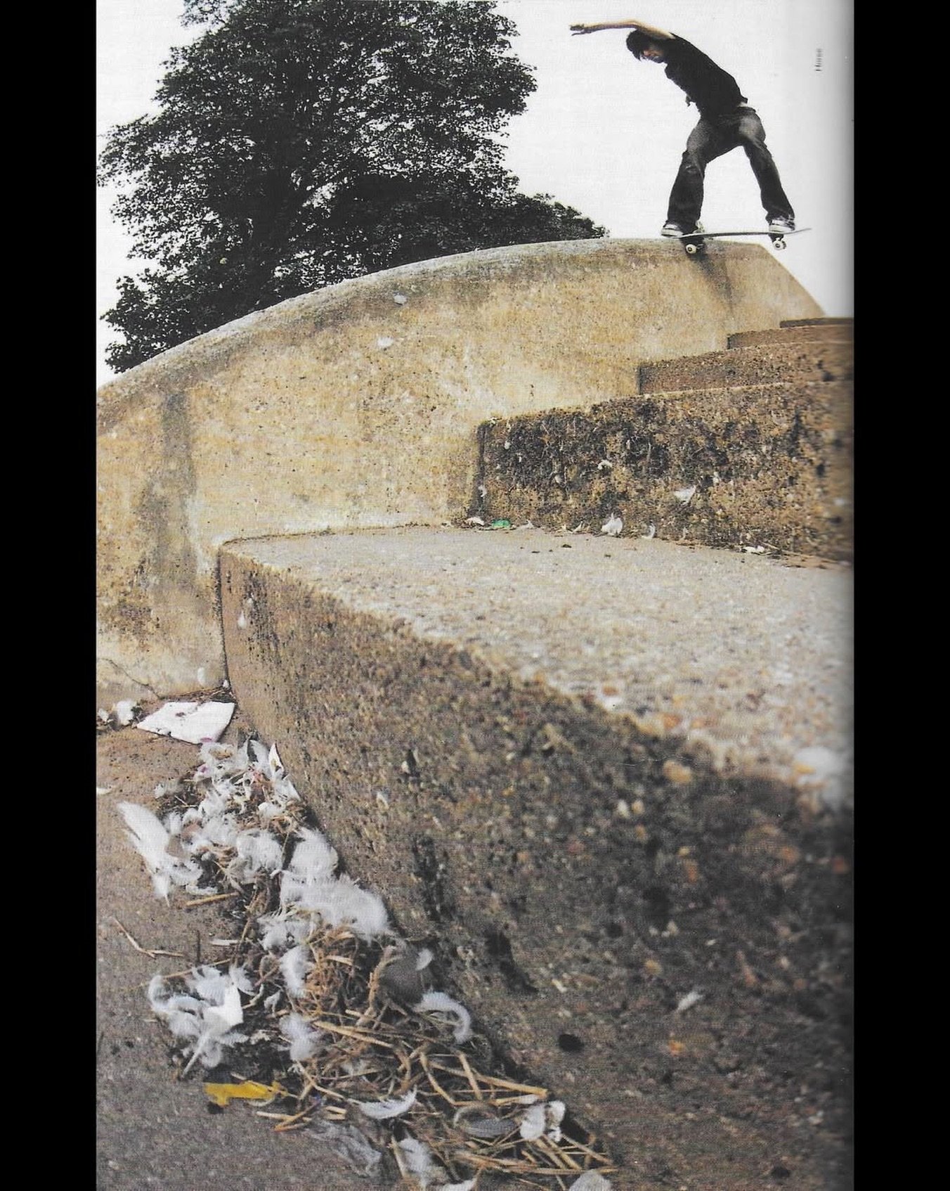 @ollytodd frontside tailslides at the water sports centre blocks back in 2003, for Sidewalk Magazine. ⁣
⁣
Is it time for this spot to get a fresh coat of wax?⁣
⁣
📸 @sidewalkhorse ♻️ @swift_blazer #nottinghamskateboarding #ukskateboarding #skatenotti