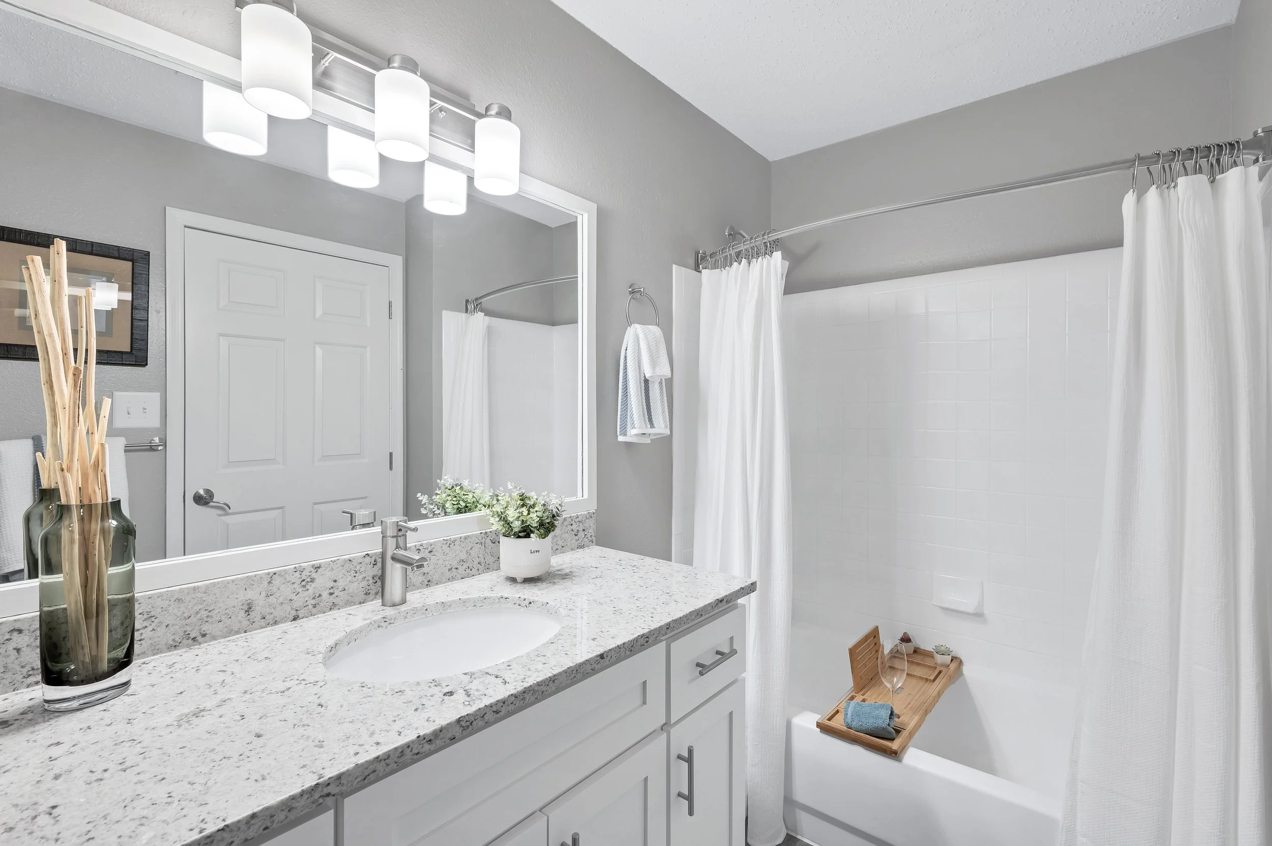 Milestone Apartments Gallery — Milestone