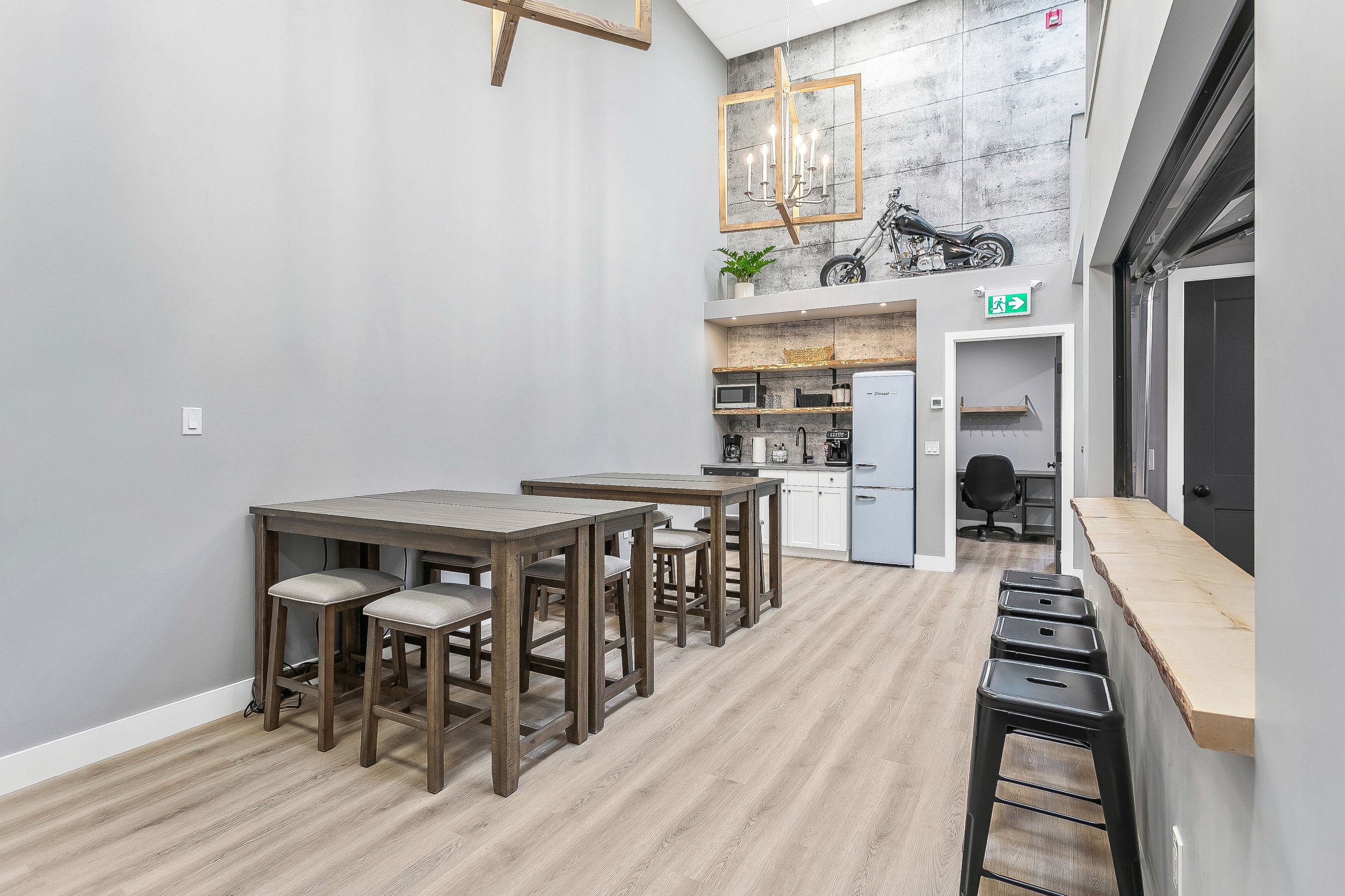 113 HIGHFIELD CR.55--42.jpg