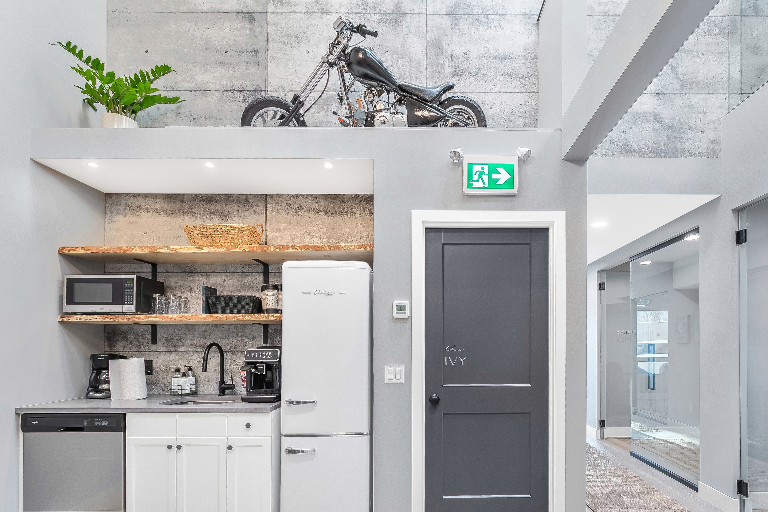 113 HIGHFIELD CR.55--45.jpg