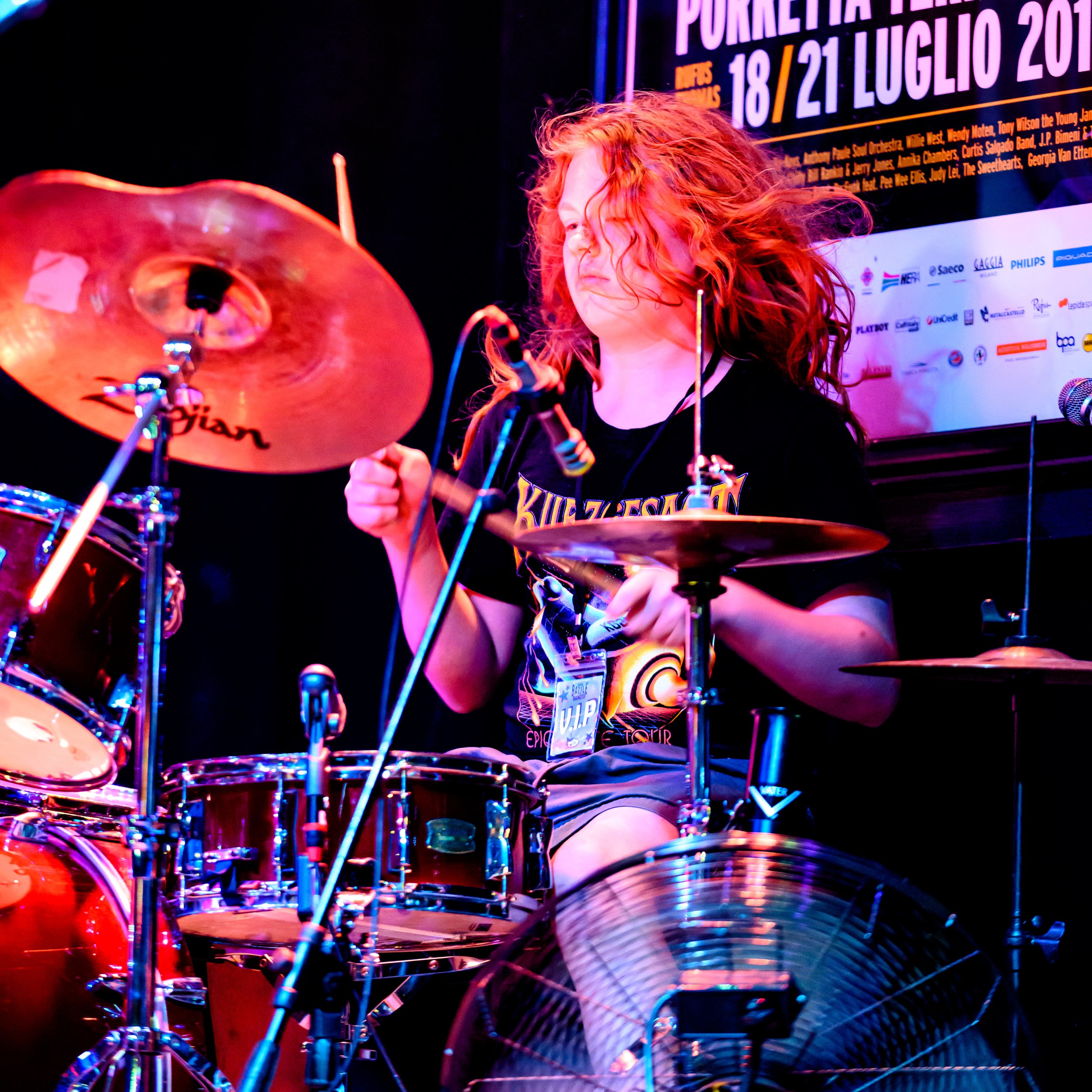 b2r-64.jpg