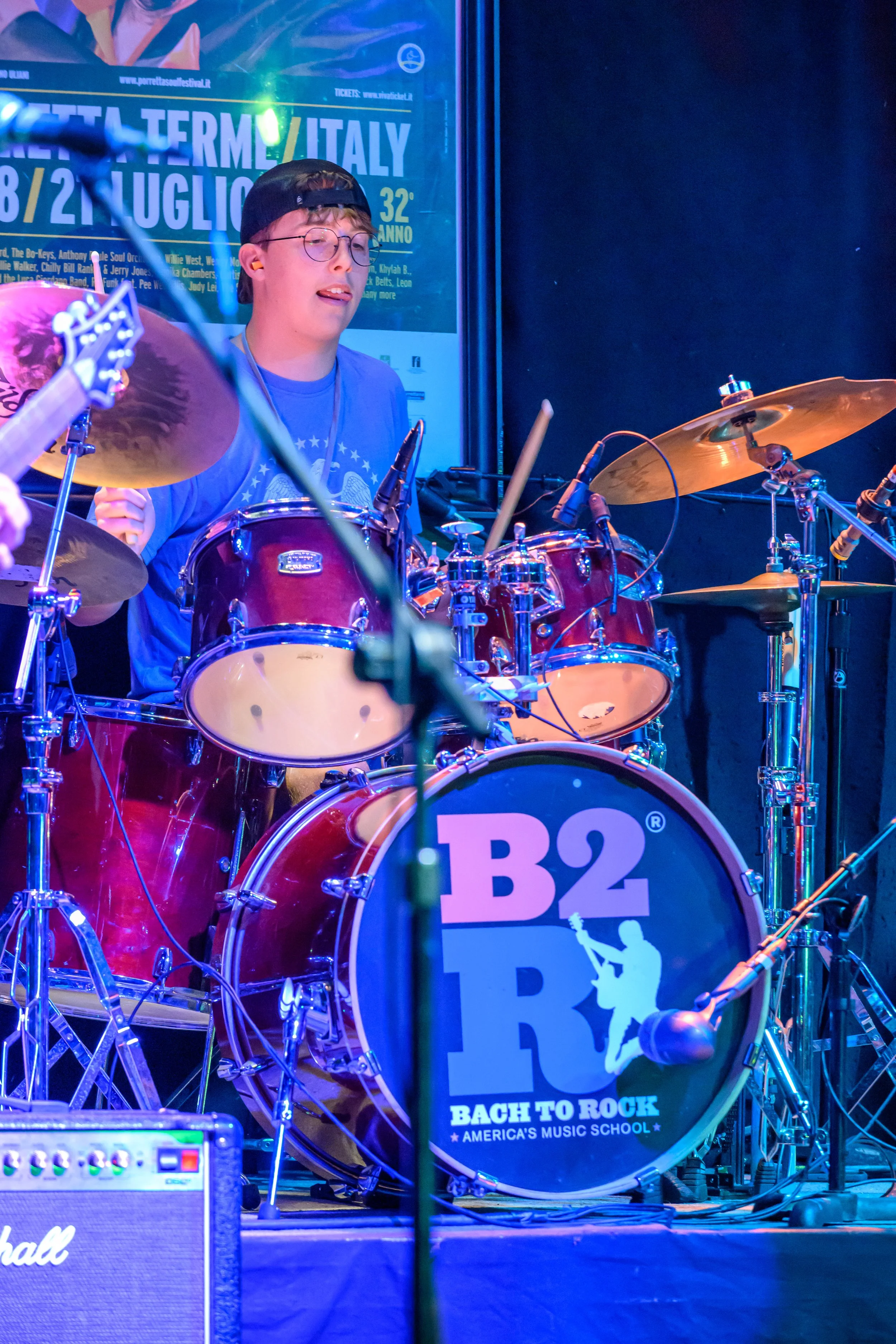 b2r-245.jpg