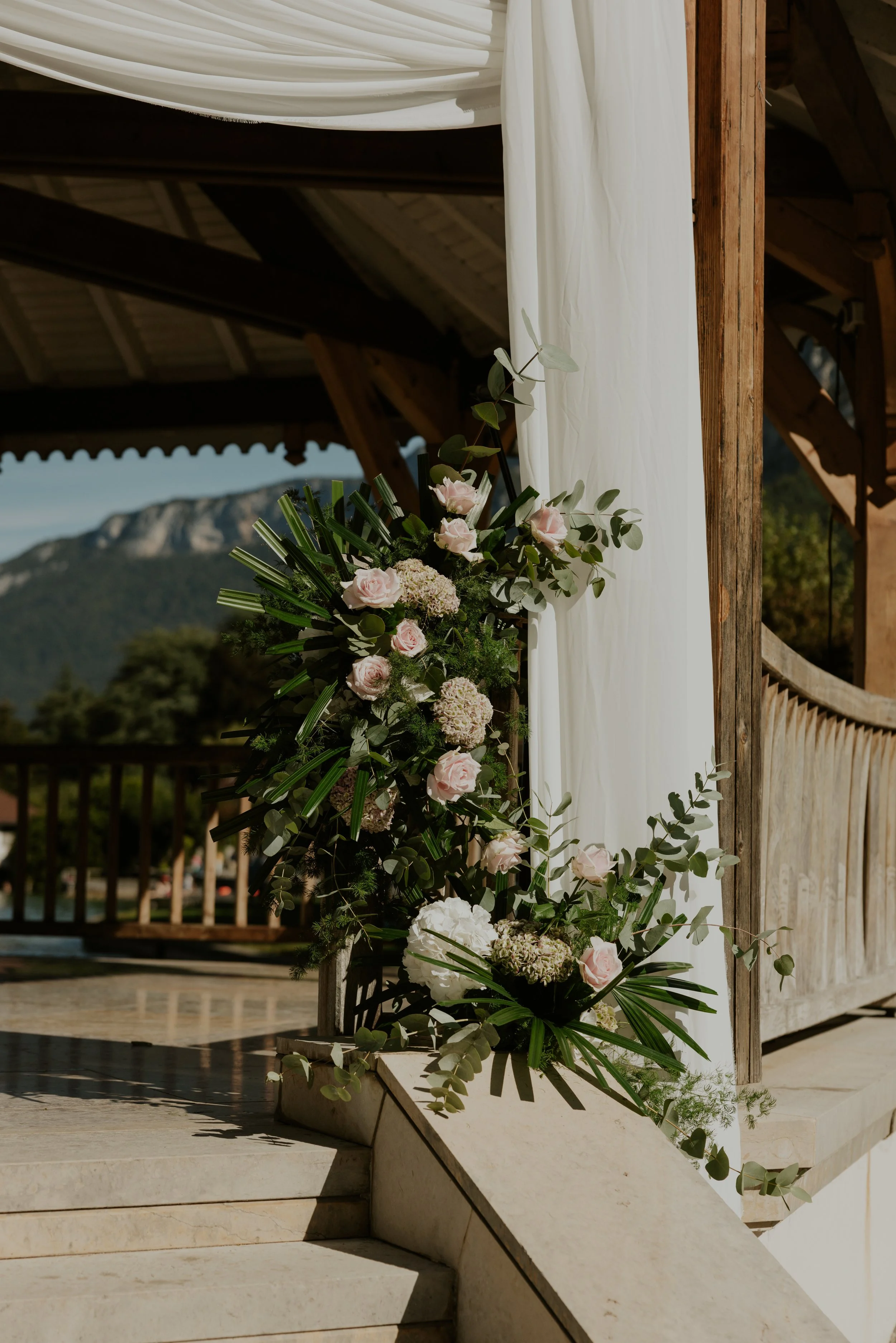 Sonya Flower Wedding Florals Alps