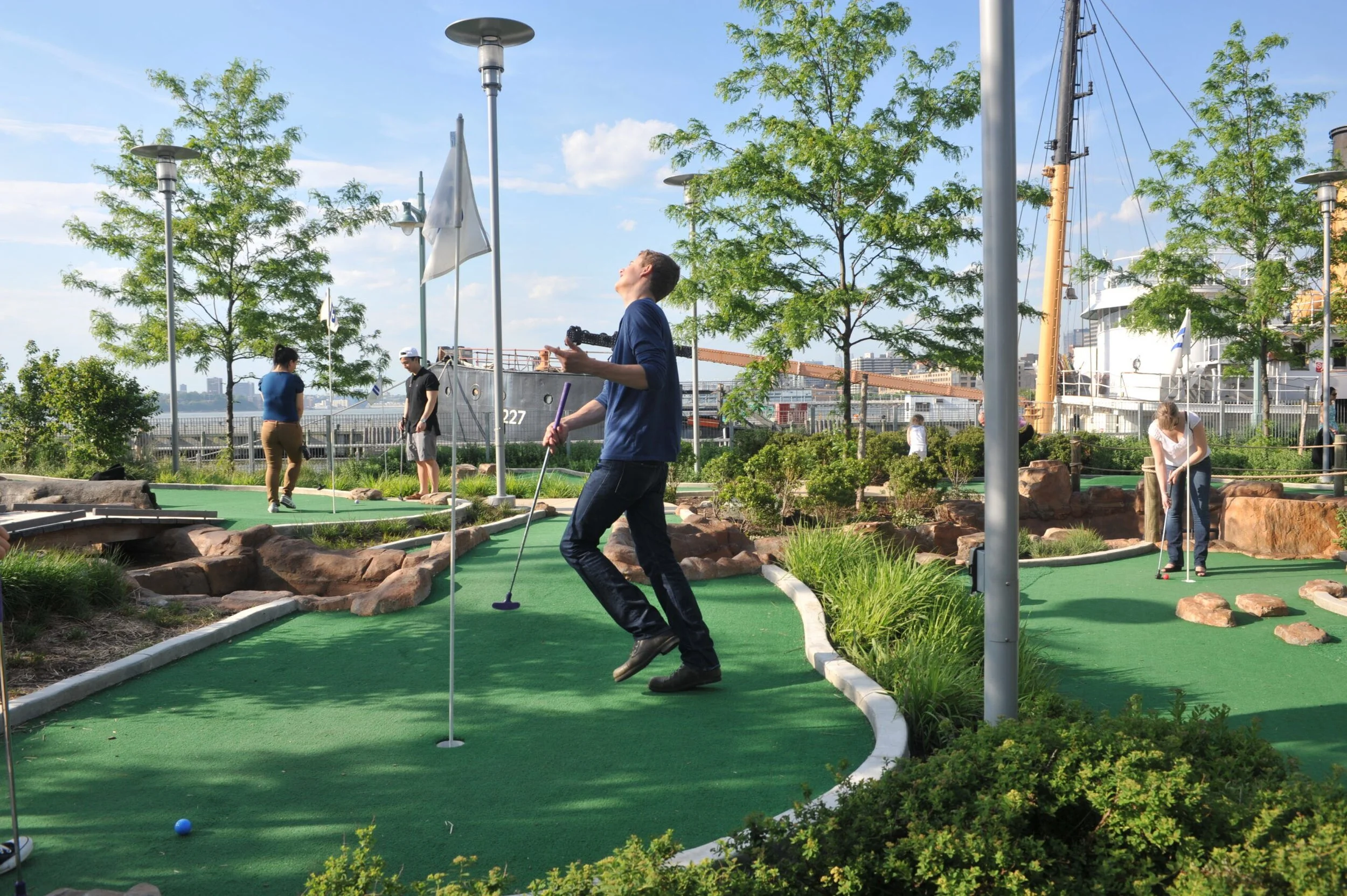 Field trip at Pier 25 Mini Golf