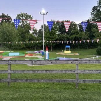 Field Trip: Turtle Cove Mini Golf
