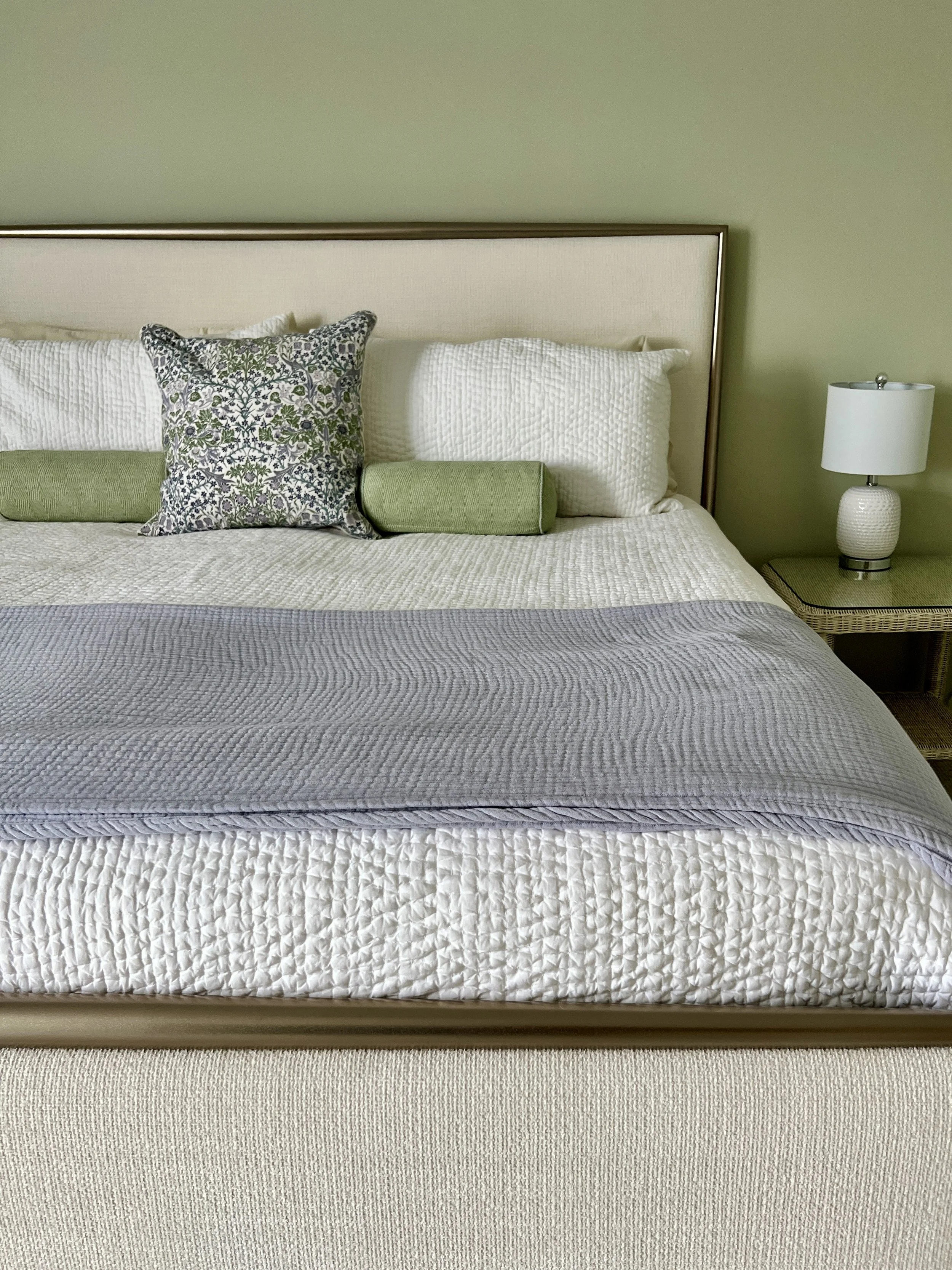 A new bed and color palette that brings elements of spring to each morning. 