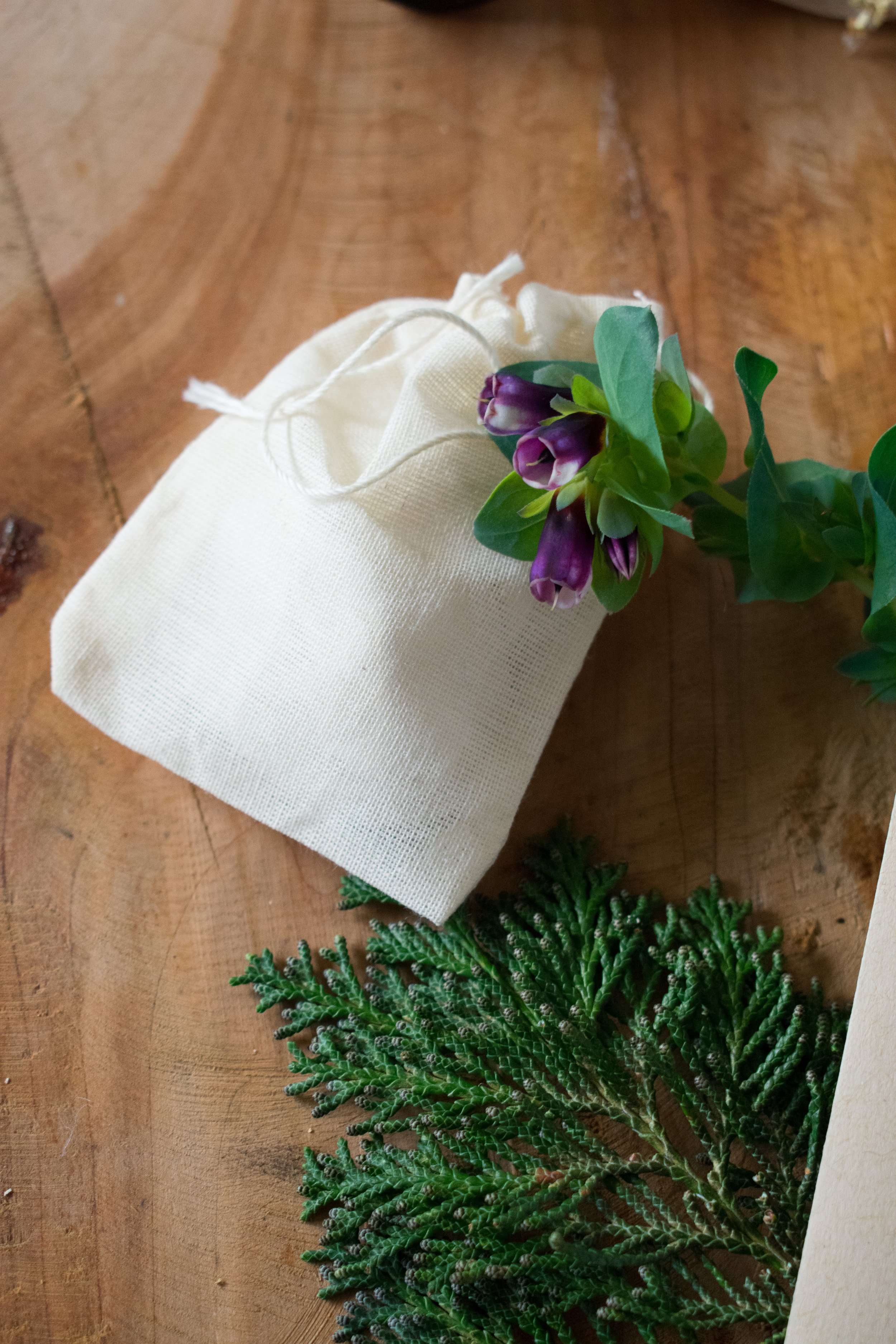 20251117-Gift Set-003-4.jpg