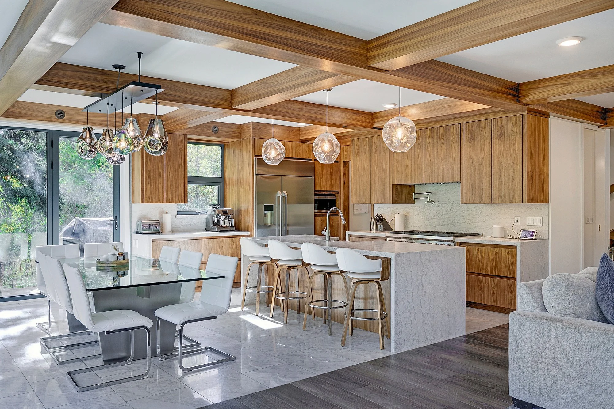 2022 MP 9213 97 St 11.jpg