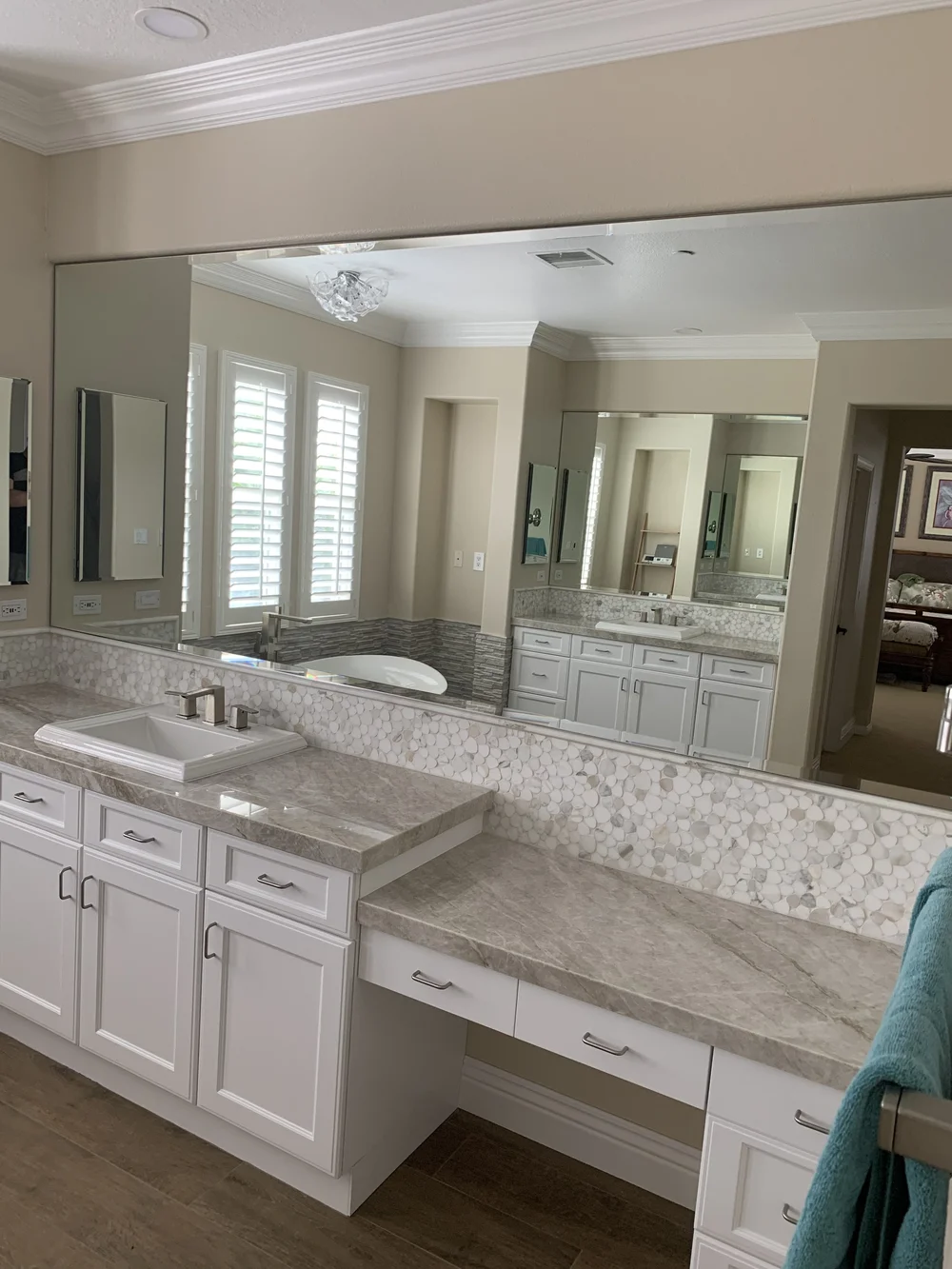 Custom glasswork installed by All That Glass in South Orange County