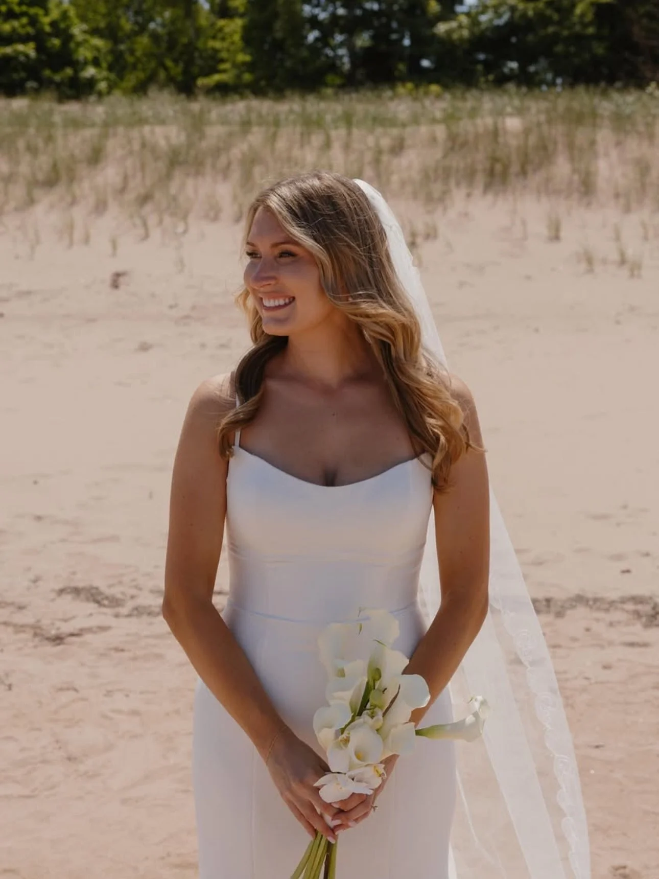 such a fun wedding to be apart of— @jaymiethorley π«Άπ½π 
@oredockbrewing @downtownmarquette #marquettemi #wedding #bridalmakeup #bridemakeupartist #uppermichigan #weddinglook