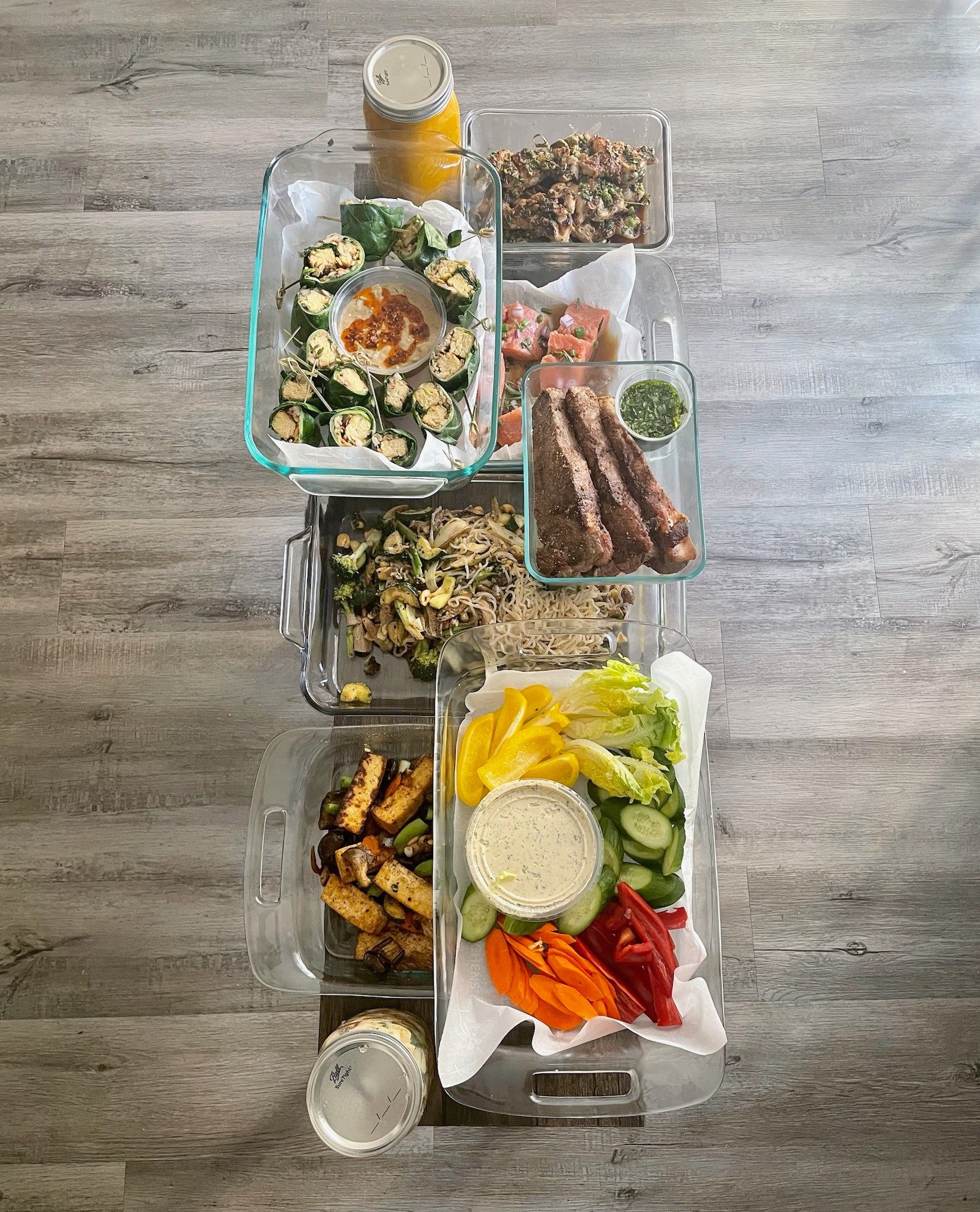 Meal Prep, Fresh Ingredients, Chef Services, Healthy Eating, Culinary Excellence, Gourmet Food, Nutrition, Personalized Meals

Elevate your meal experience with Chef Collin's gourmet meal prep services! Every dish is crafted using fresh, wholesome in