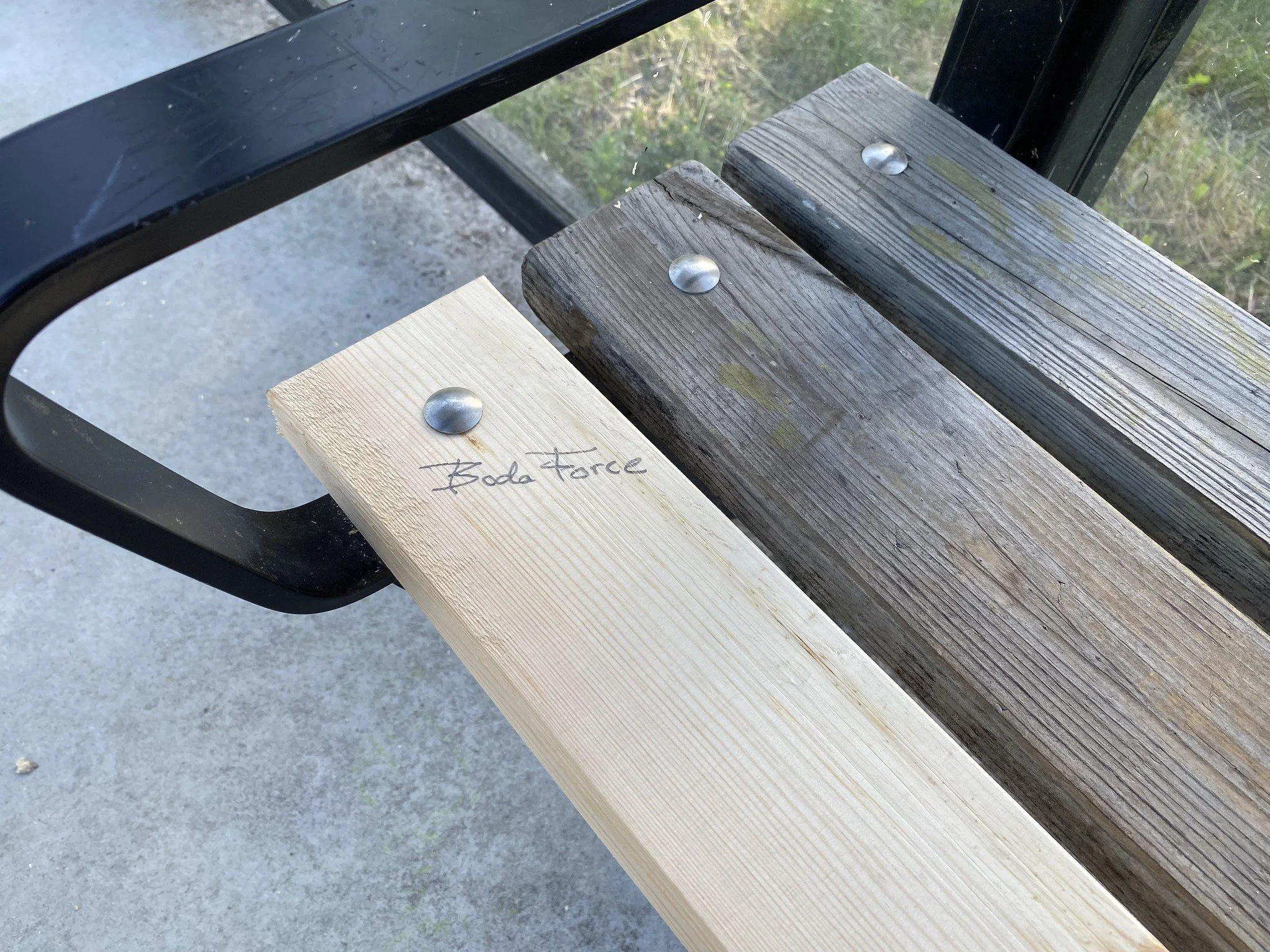 BF Bänk.jpg
