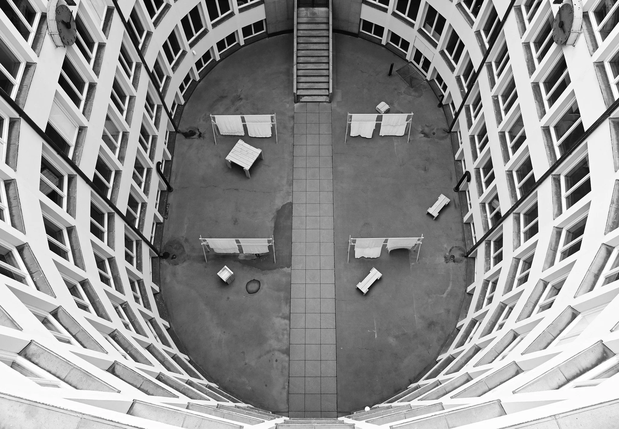 Courtyard1.jpg